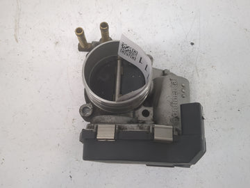 2011-2016 Volkswagen Jetta Throttle Body P/N:06G 133 062 J A2C53405184 Fits Fits 2011 2012 2013 2014 2015 2016 OEM Used Auto