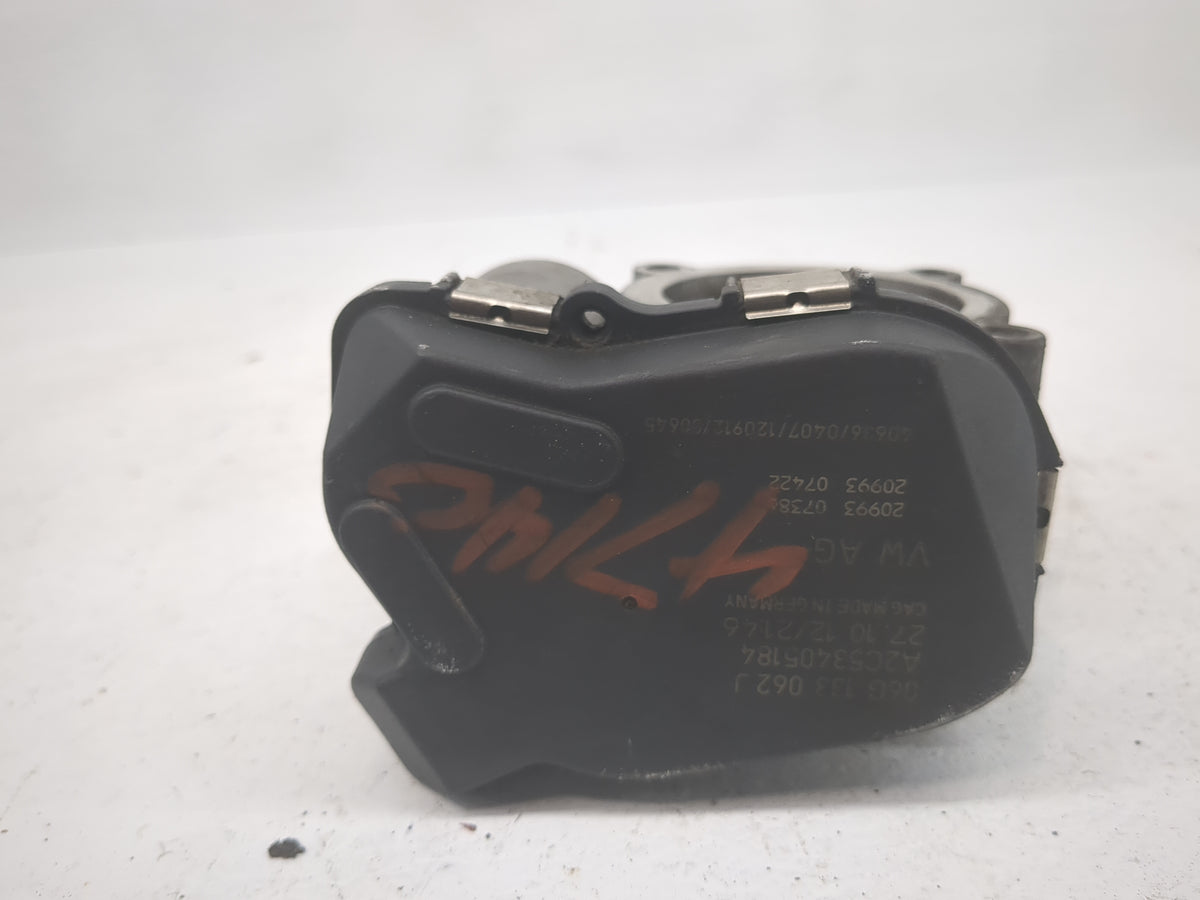 2011-2016 Volkswagen Jetta Throttle Body P/N:06G 133 062 J A2C53405184 Fits Fits 2011 2012 2013 2014 2015 2016 OEM Used Auto
