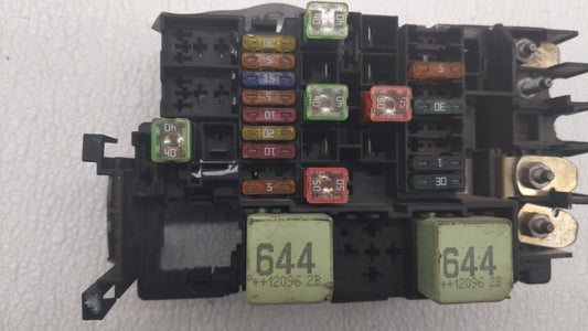 2010-2014 Volkswagen Jetta Fusebox Fuse Box Panel Relay Module P/N:5C0.937.819L 5C0937132A Fits OEM Used Auto Parts