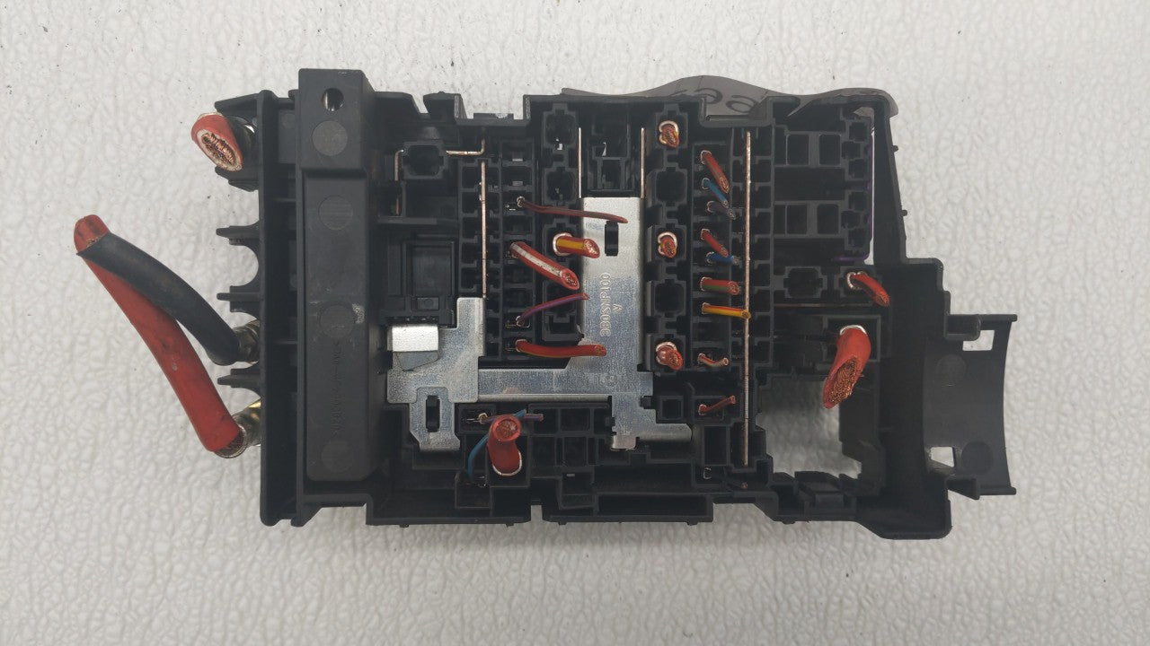 2010-2014 Volkswagen Jetta Fusebox Fuse Box Panel Relay Module P/N:5C0.937.819L 5C0937132A Fits OEM Used Auto Parts - Oemuse