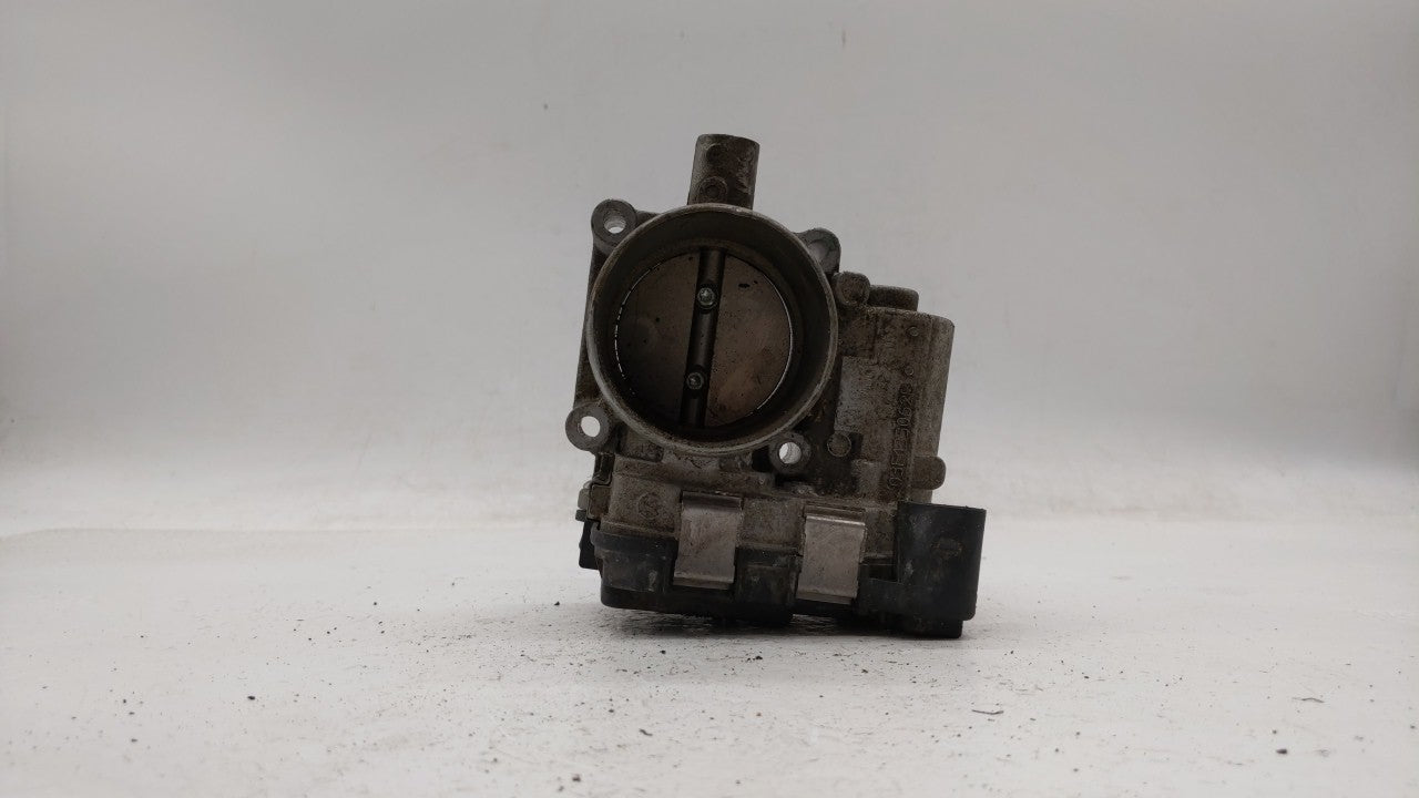 2013-2018 Volkswagen Jetta Throttle Body P/N:03F133062B Fits Fits 2013 2014 2015 2016 2017 2018 OEM Used Auto Parts - Oemuse