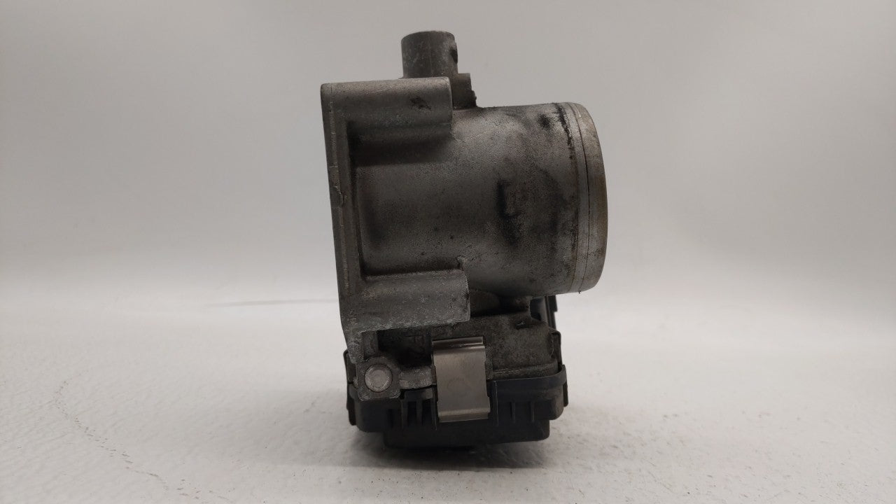 2013-2018 Volkswagen Jetta Throttle Body P/N:03F133062B Fits Fits 2013 2014 2015 2016 2017 2018 OEM Used Auto Parts - Oemuse