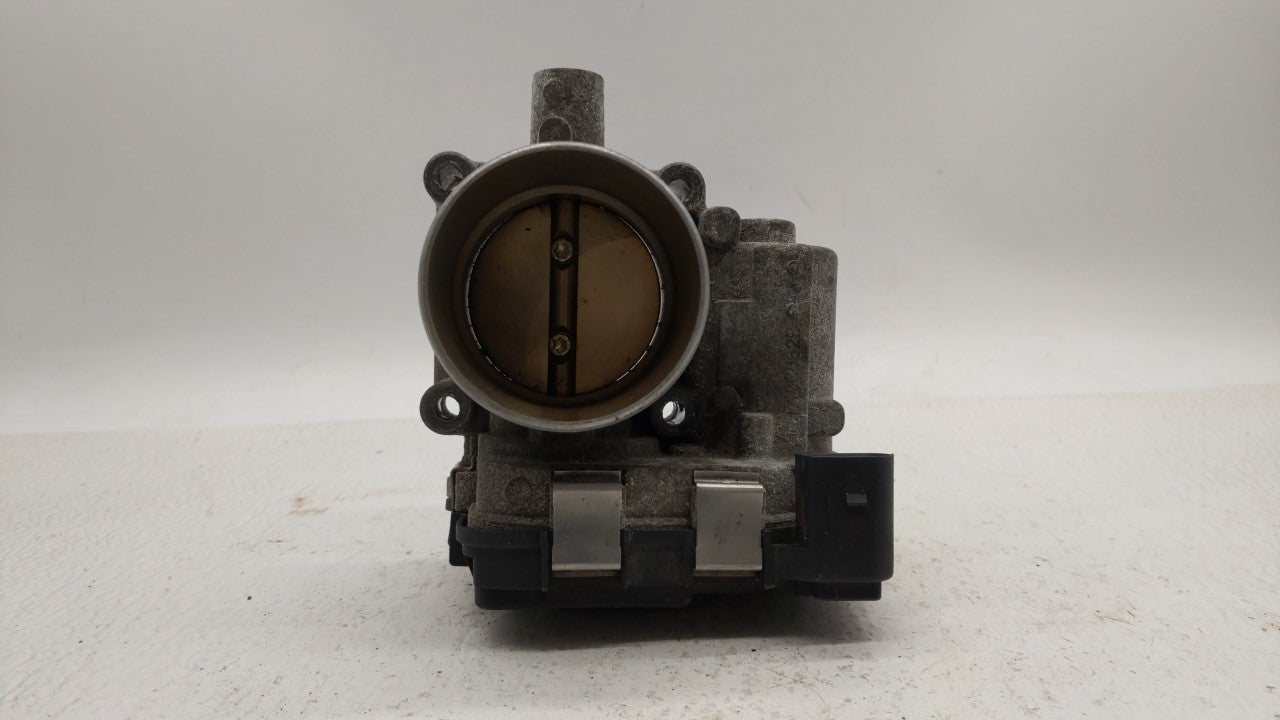 2013-2018 Volkswagen Jetta Throttle Body P/N:03F133062B Fits Fits 2013 2014 2015 2016 2017 2018 OEM Used Auto Parts - Oemuse