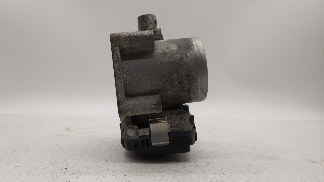 2013-2018 Volkswagen Jetta Throttle Body P/N:03F133062B Fits Fits 2013 2014 2015 2016 2017 2018 OEM Used Auto Parts - Oemuse
