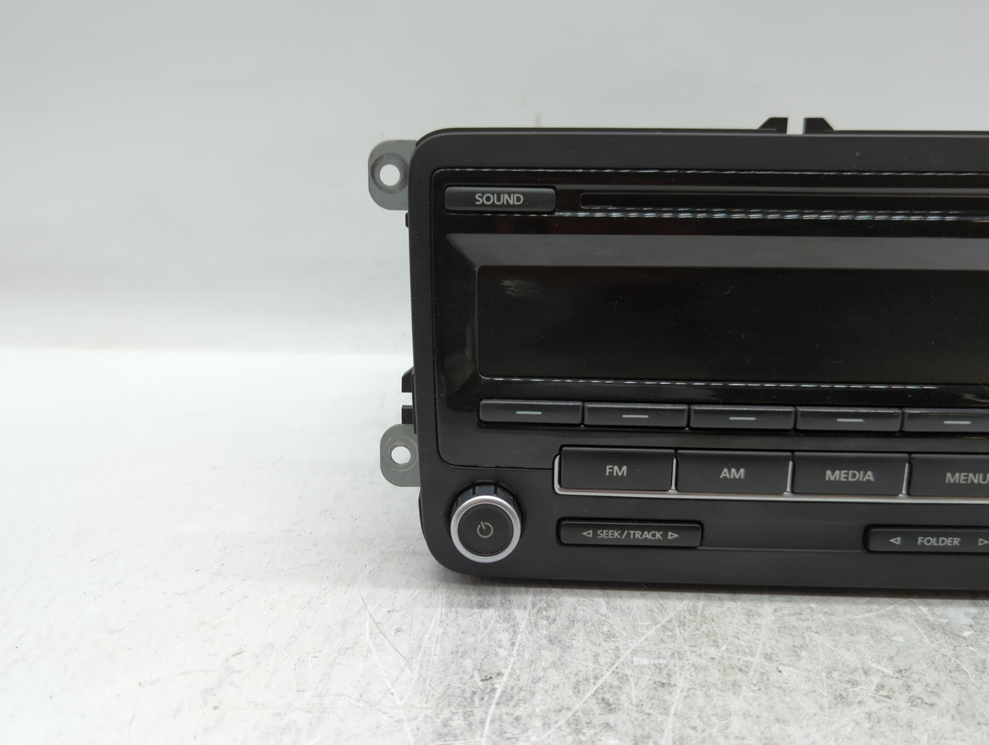 2011-2014 Volkswagen Jetta Am Fm Cd Player Radio Receiver - Oemusedautoparts1.com