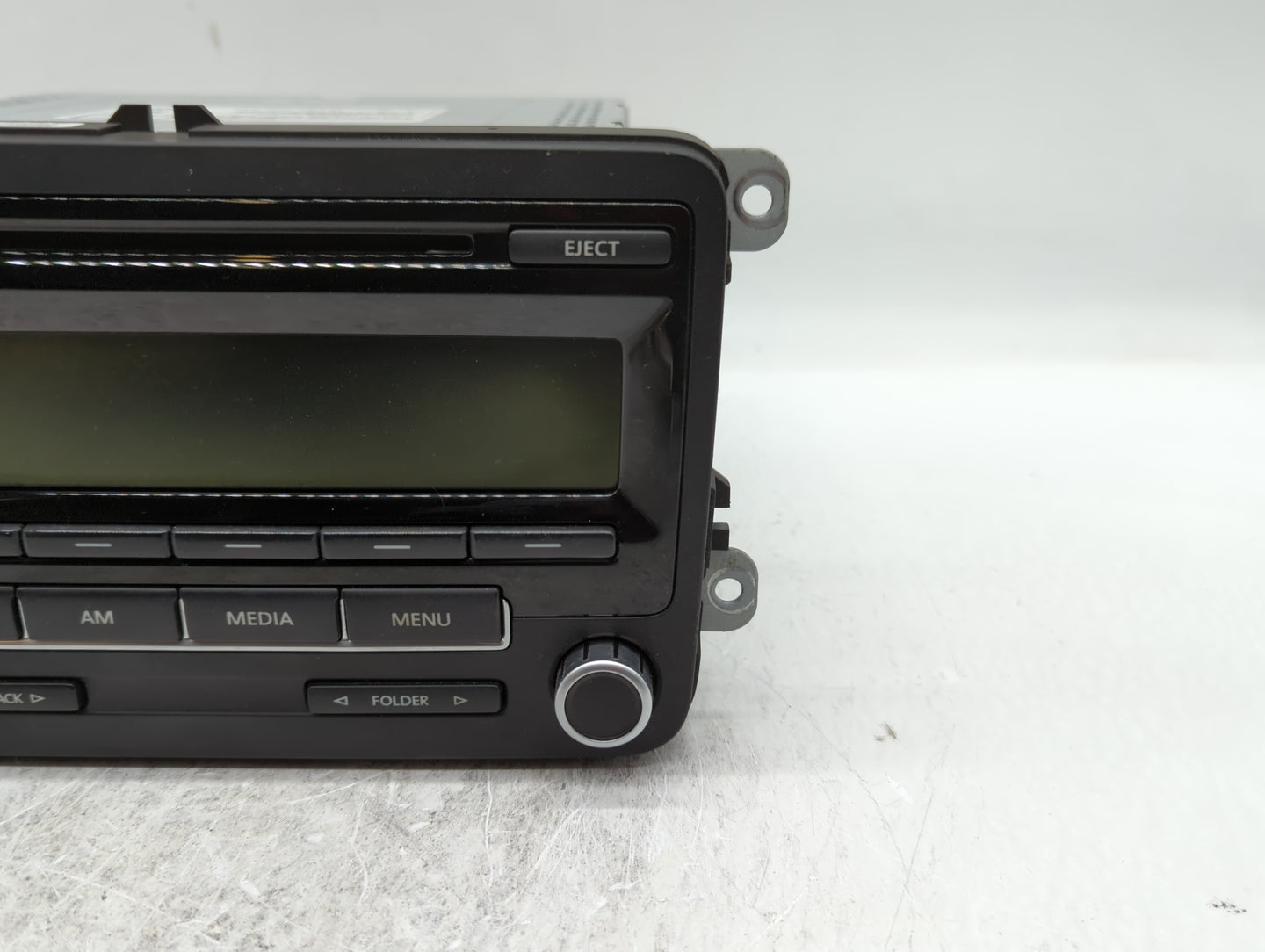 2011-2014 Volkswagen Jetta Am Fm Cd Player Radio Receiver - Oemusedautoparts1.com