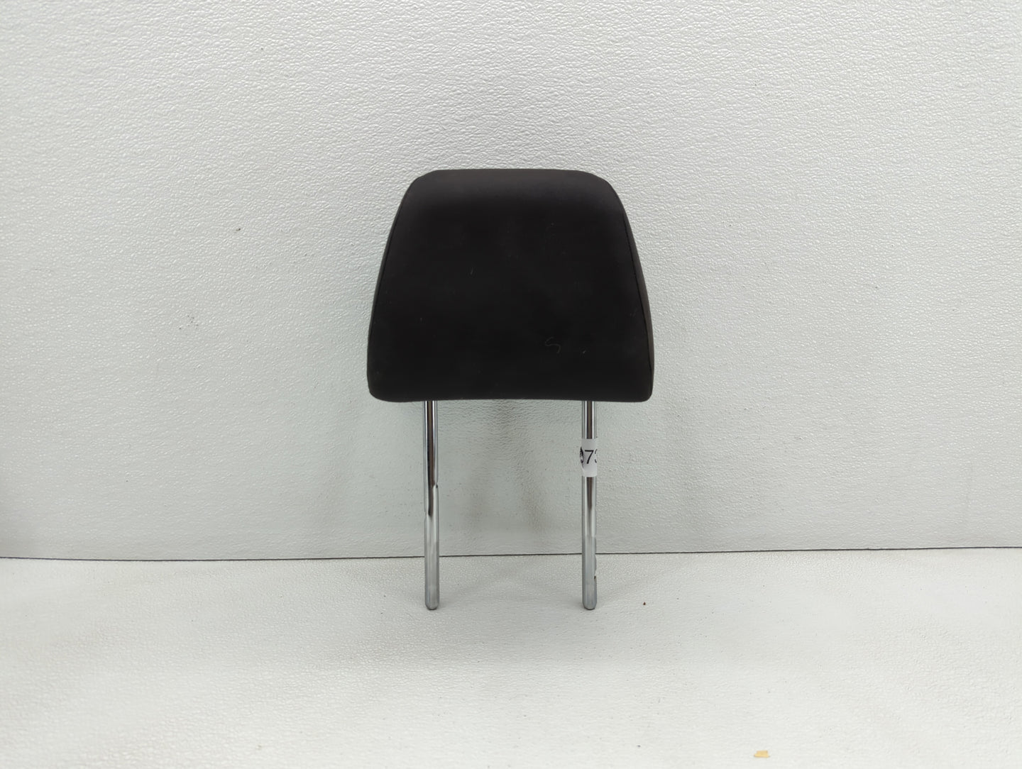 2011-2014 Volkswagen Jetta Headrest Head Rest Front Driver Passenger Seat - Oemusedautoparts1.com