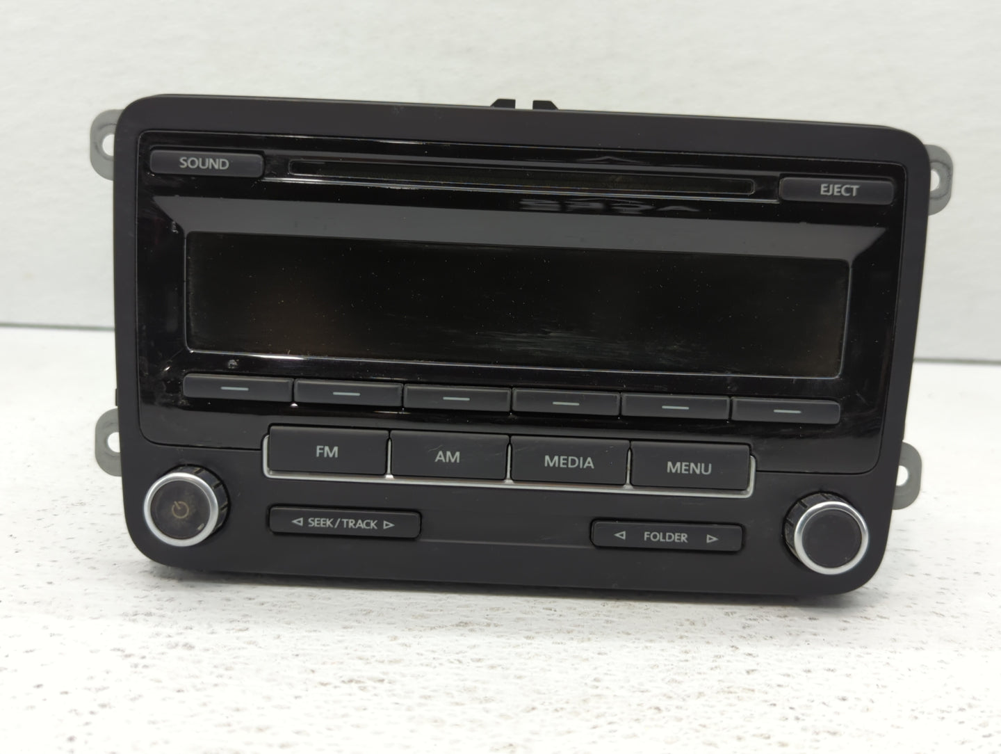 2011-2014 Volkswagen Jetta Am Fm Cd Player Radio Receiver - Oemusedautoparts1.com