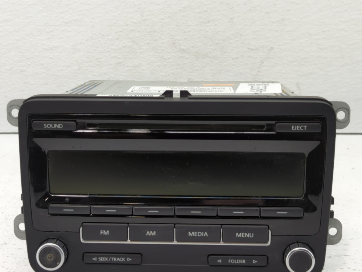 2011-2014 Volkswagen Jetta Am Fm Cd Player Radio Receiver 464333 - Oemusedautoparts1.com