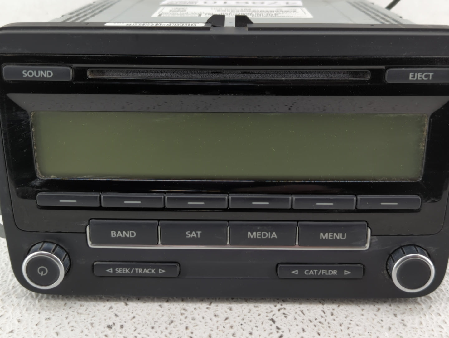 2011-2014 Volkswagen Jetta Radio AM FM Cd Player Receiver Replacement P/N:1K0 035 180 AF 1K0 035 164 Fits OEM Used Auto Part