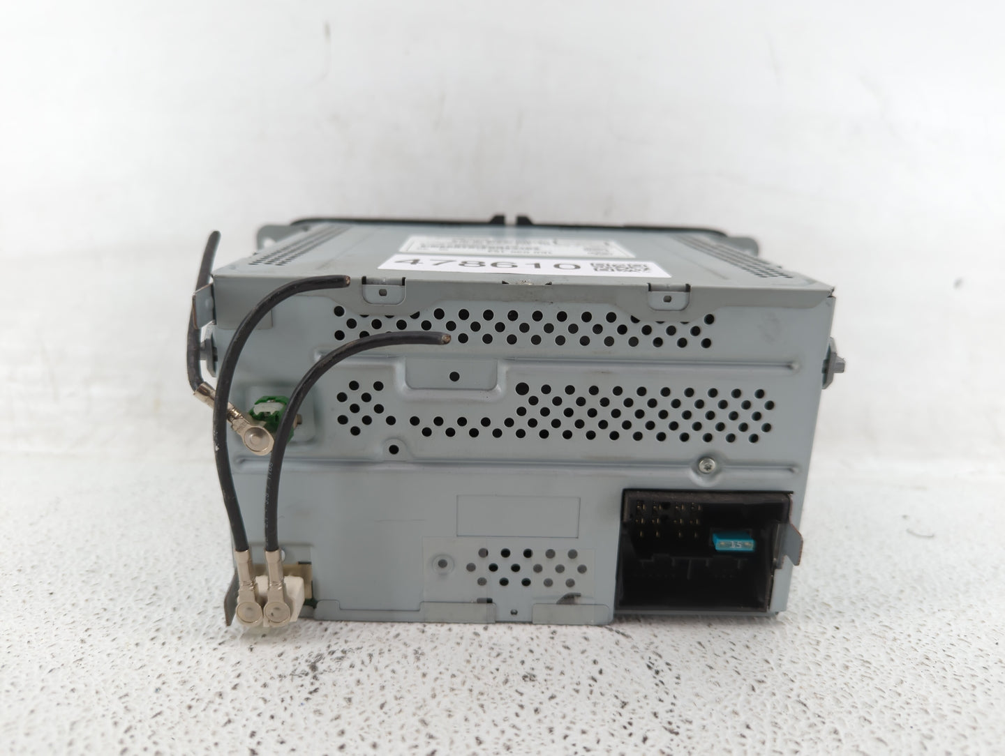 2011-2014 Volkswagen Jetta Radio AM FM Cd Player Receiver Replacement P/N:1K0 035 180 AF 1K0 035 164 Fits OEM Used Auto Part