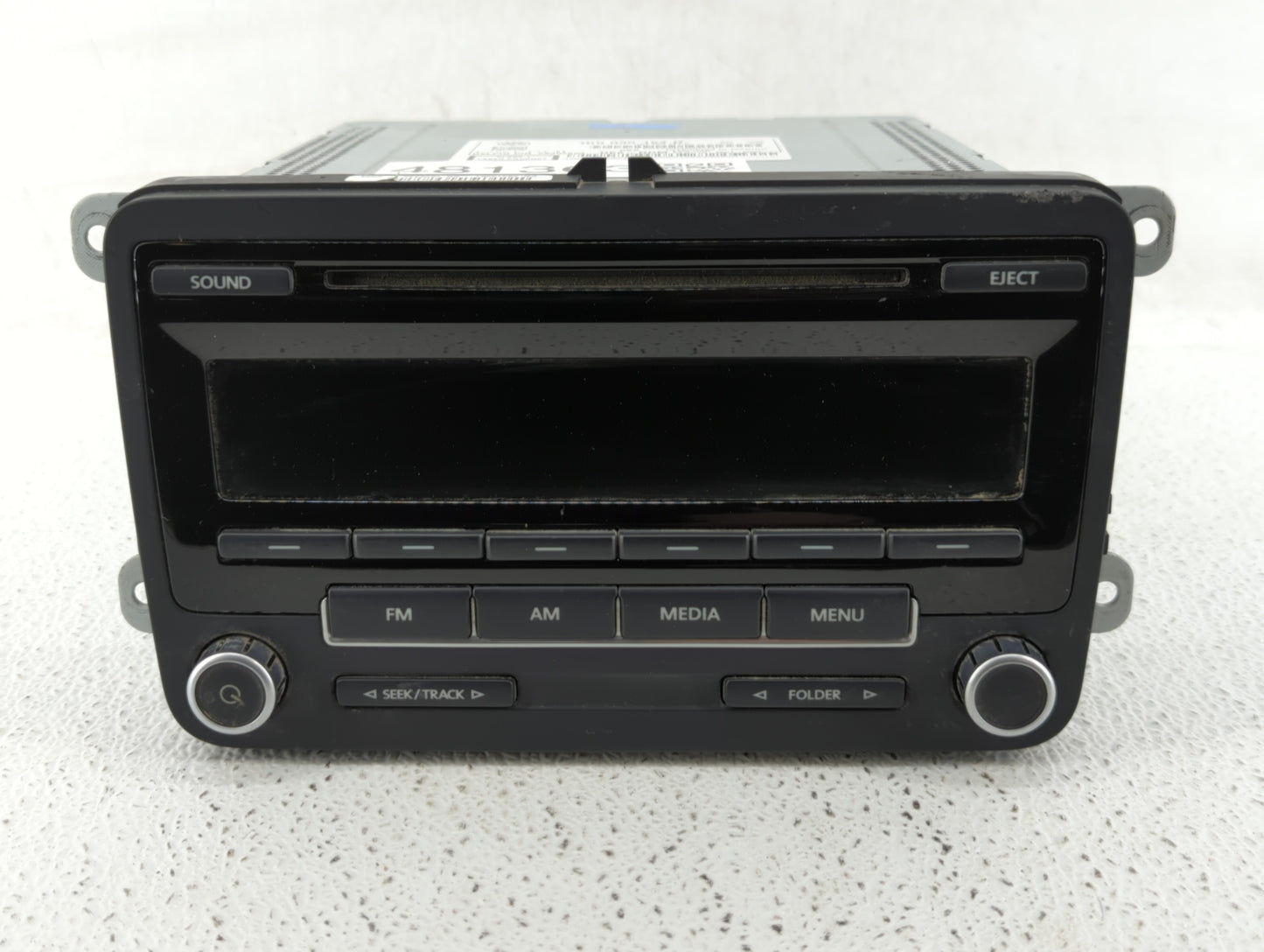 2011-2014 Volkswagen Jetta Am Fm Cd Player Radio Receiver - Oemusedautoparts1.com