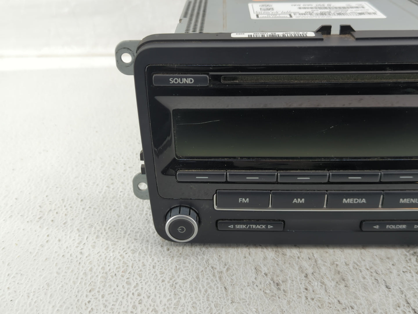 2011-2014 Volkswagen Jetta Am Fm Cd Player Radio Receiver - Oemusedautoparts1.com