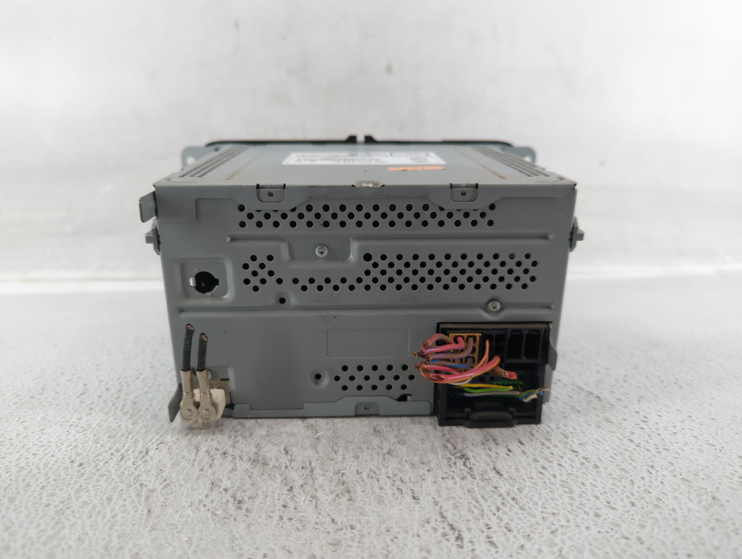 2011-2014 Volkswagen Jetta Am Fm Cd Player Radio Receiver - Oemusedautoparts1.com