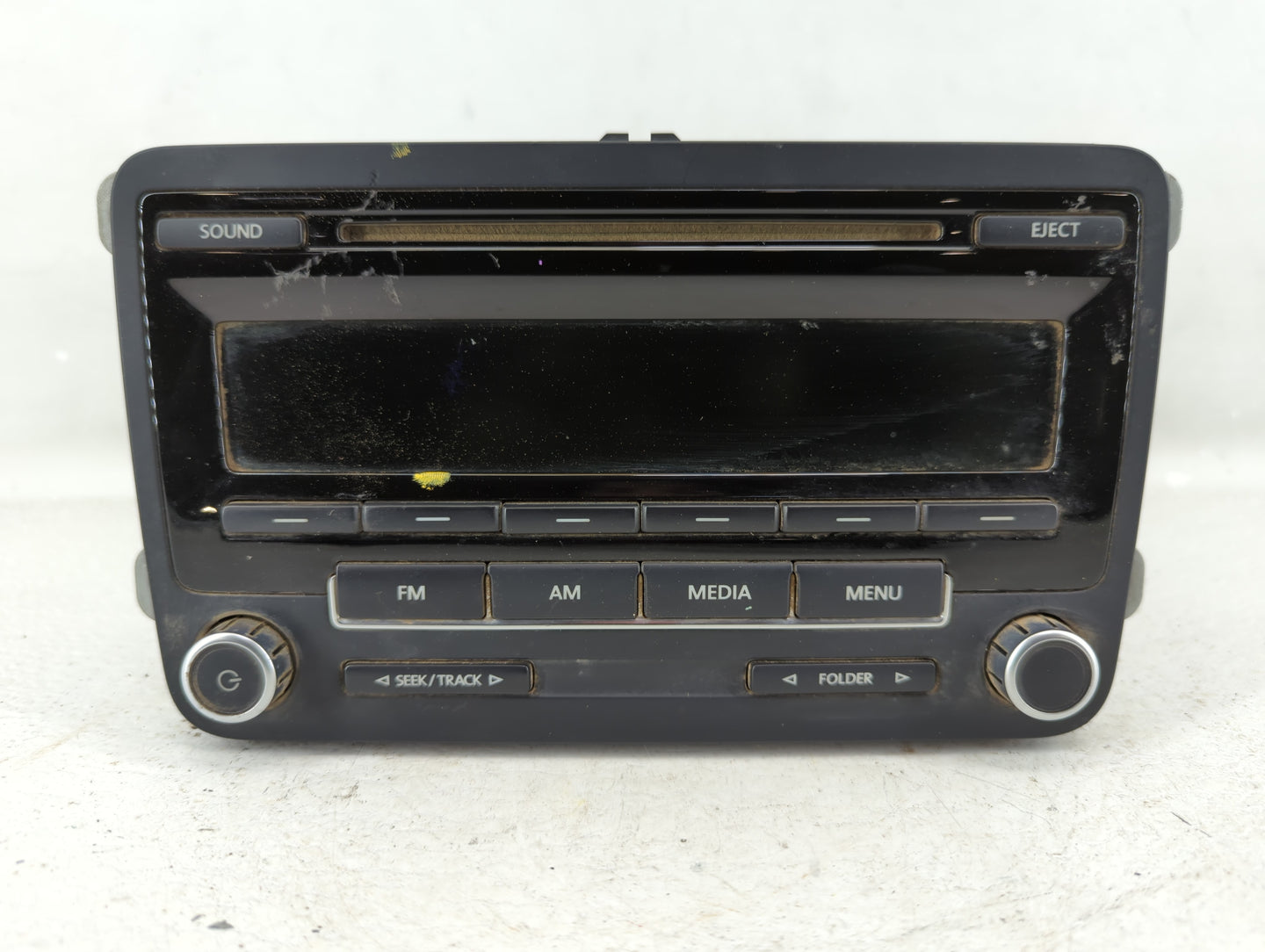 2011-20104 Volkswagen Jetta Am Fm Cd Player Radio Receiver - Oemusedautoparts1.com