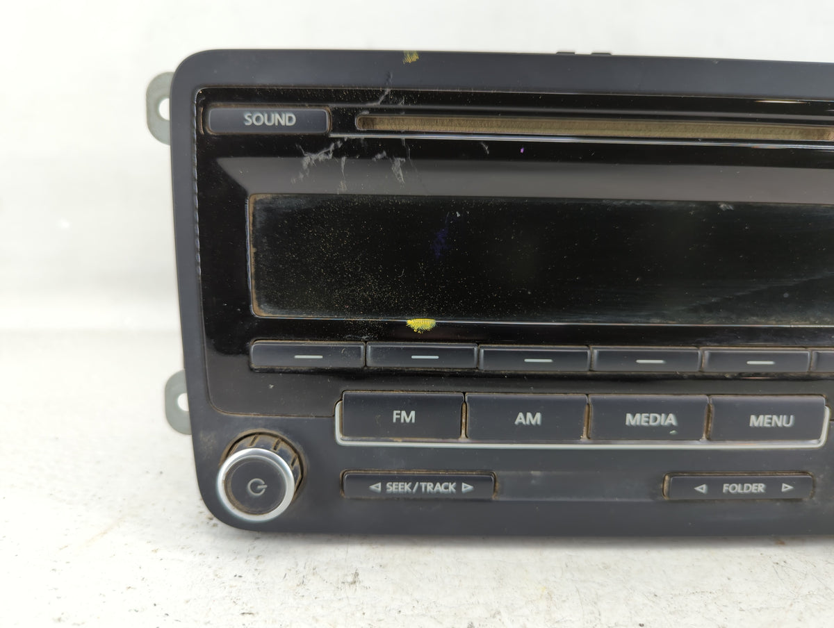 2011-20104 Volkswagen Jetta Am Fm Cd Player Radio Receiver - Oemusedautoparts1.com