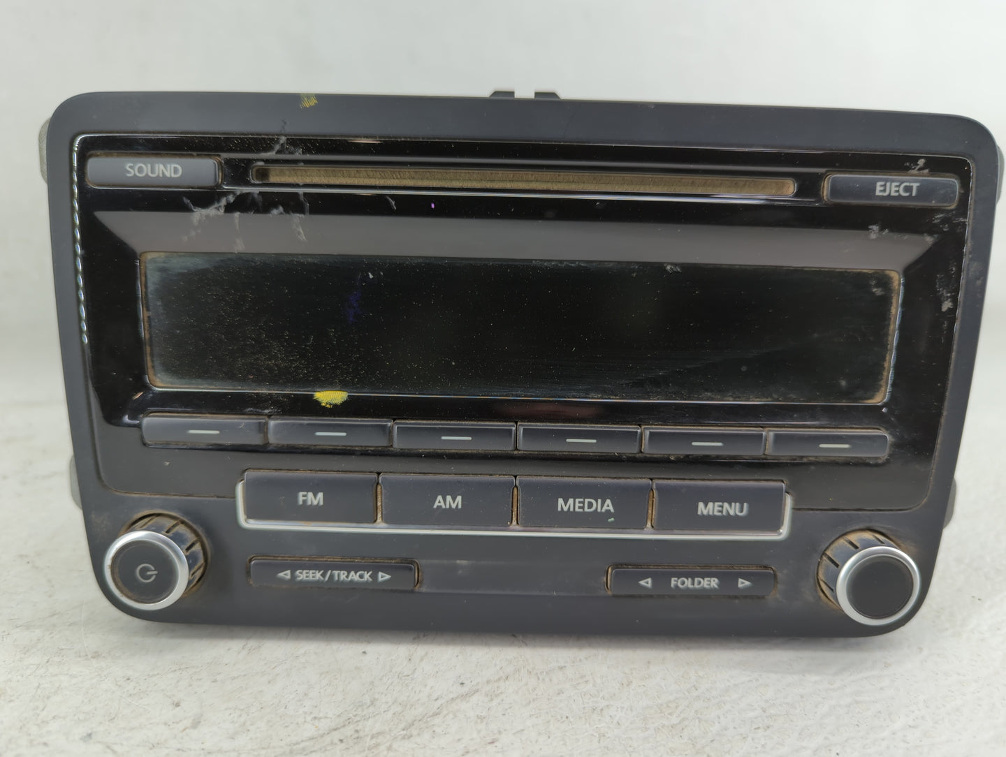 2011-20104 Volkswagen Jetta Am Fm Cd Player Radio Receiver - Oemusedautoparts1.com