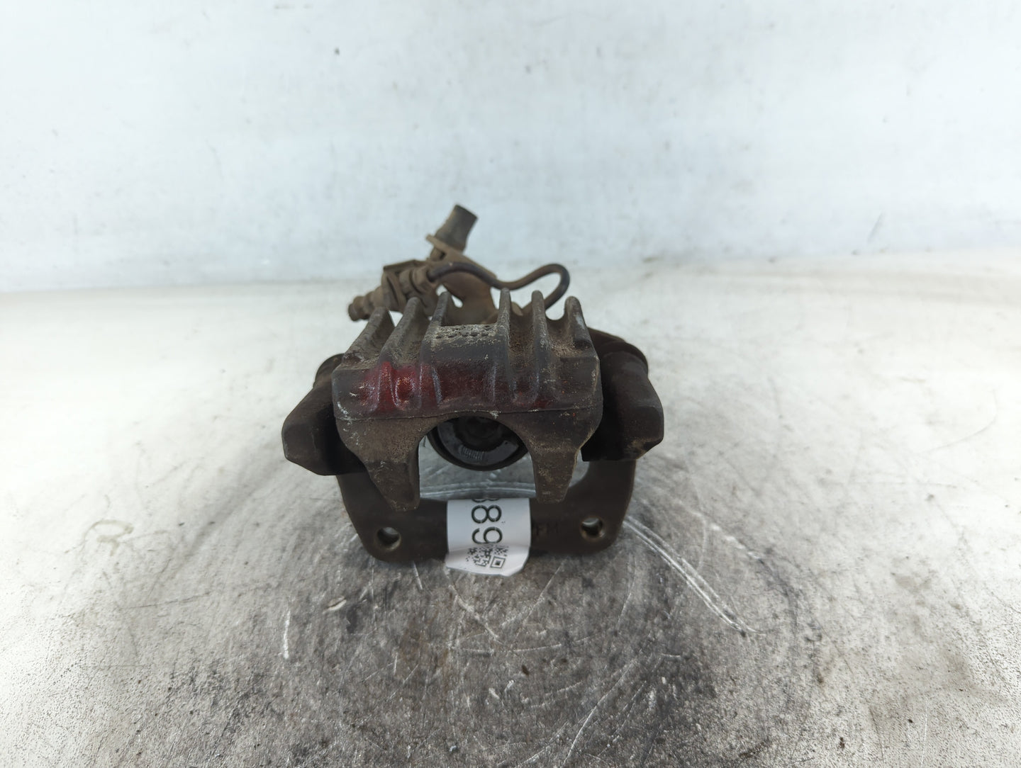 2013-2018 Volkswagen Jetta Front Passenger Right Brake Caliper - Oemusedautoparts1.com