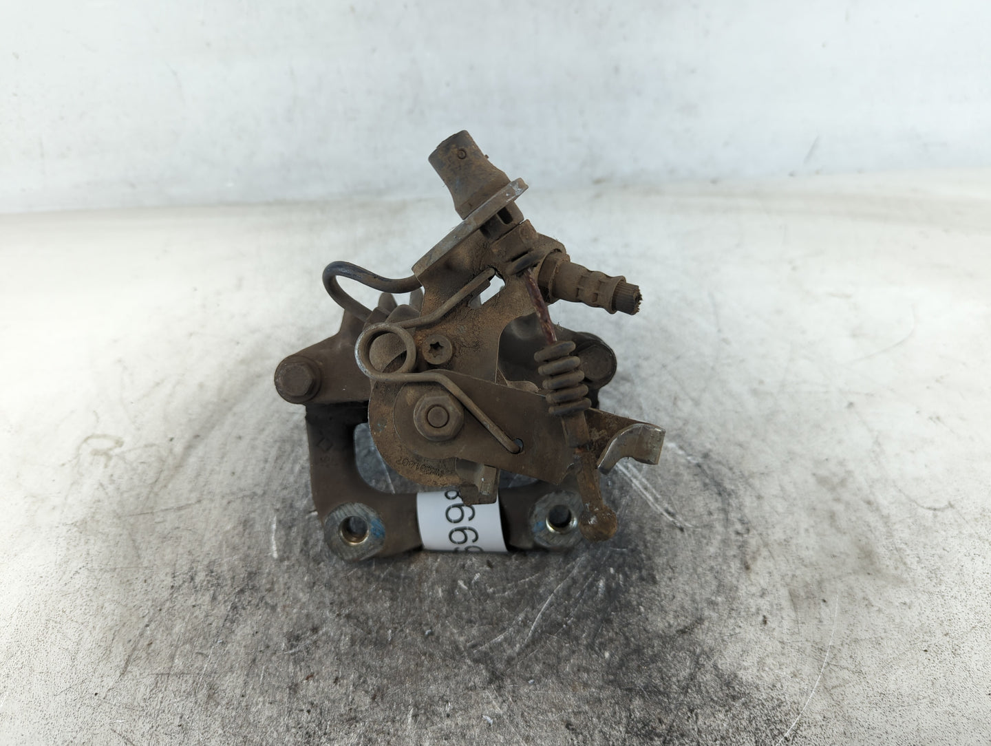 2013-2018 Volkswagen Jetta Front Passenger Right Brake Caliper - Oemusedautoparts1.com