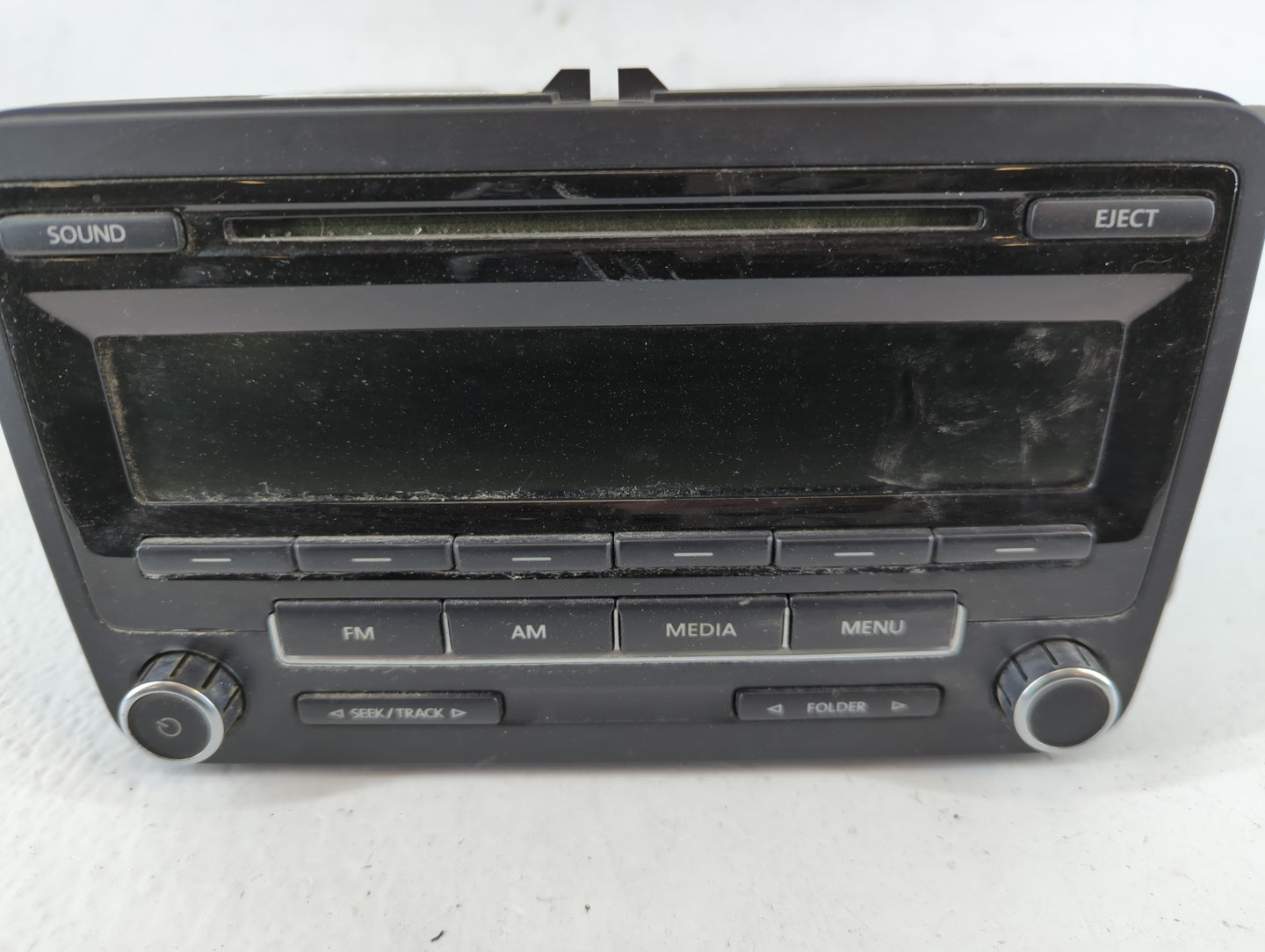 2011-2014 Volkswagen Jetta Am Fm Cd Player Radio Receiver - Oemusedautoparts1.com