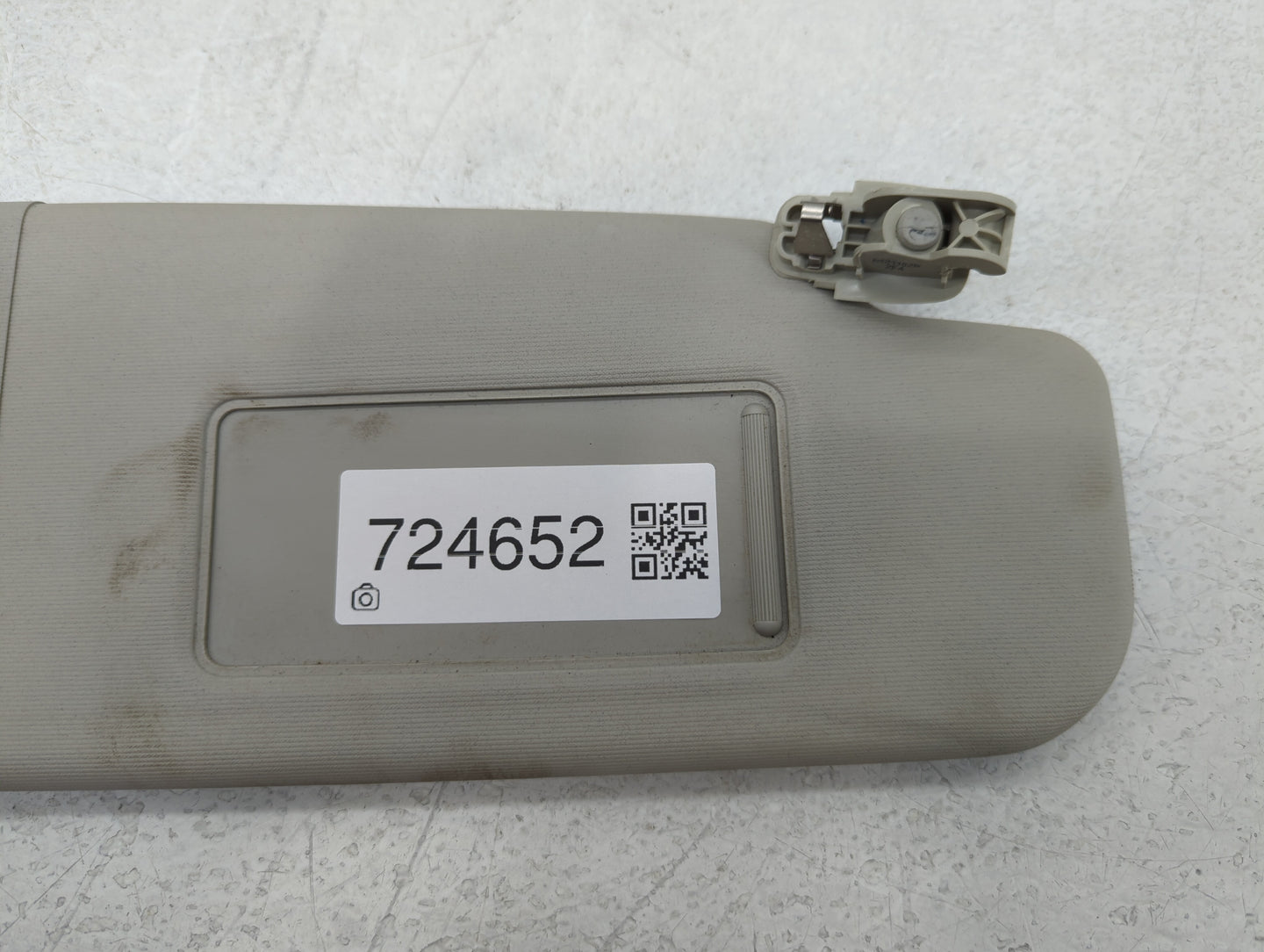 2011-2018 Volkswagen Jetta Sun Visor Shade Replacement Passenger Right Mirror Fits Fits 2011 2012 2013 2014 2015 2016 2017 2