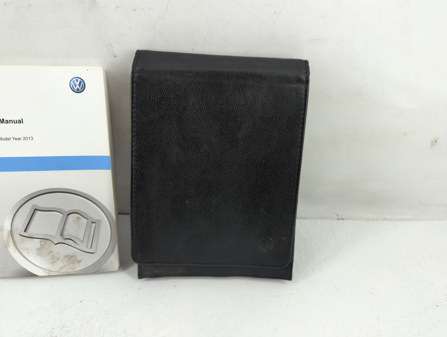 2013 Volkswagen Jetta Owners Manual Book Guide P/N:1315U1JT621 OEM Used Auto Parts - Oemusedautoparts1.com