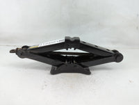 2013 Volkswagen Passat Spare Scissor Car Jack 1123551 - Oemusedautoparts1.com