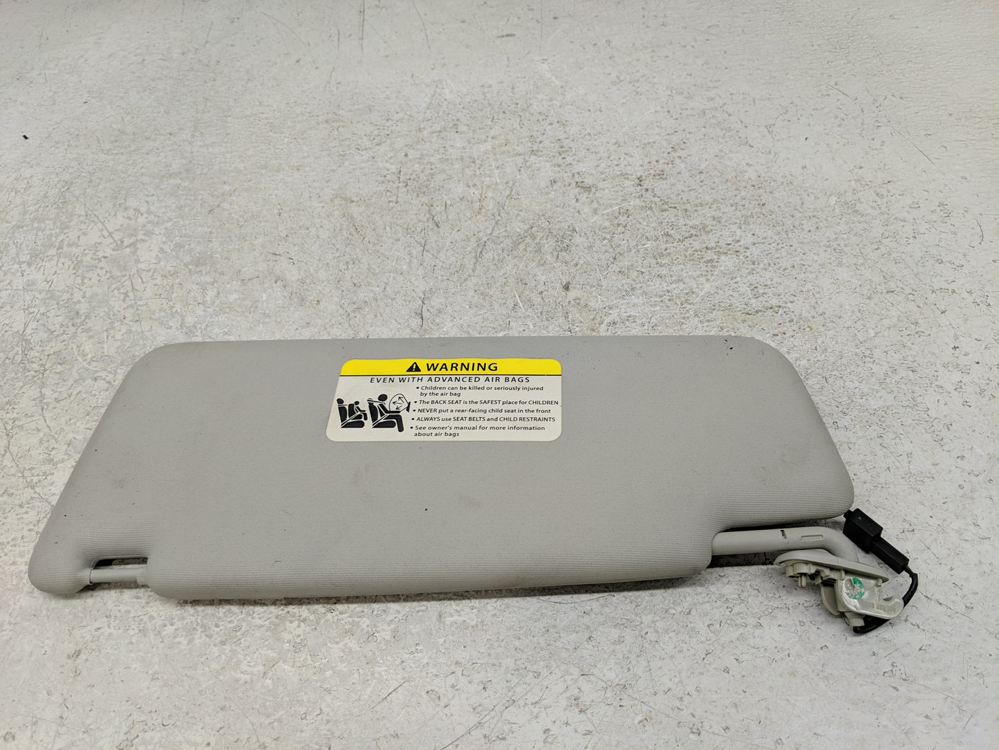 2012-2020 Volkswagen Passat Sun Visor Shade Replacement Driver Left Mirror Fits Fits 2012 2013 2014 2015 2016 2017 2018 2019