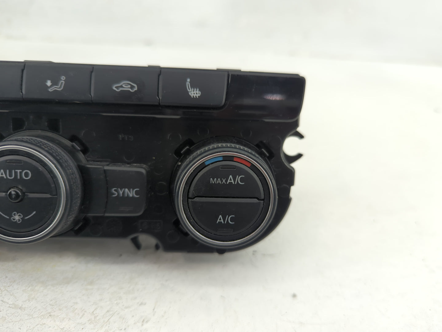 2020 Volkswagen Passat Climate Control Module Temperature AC/Heater Replacement P/N:184526-00 Fits OEM Used Auto Parts - Oem