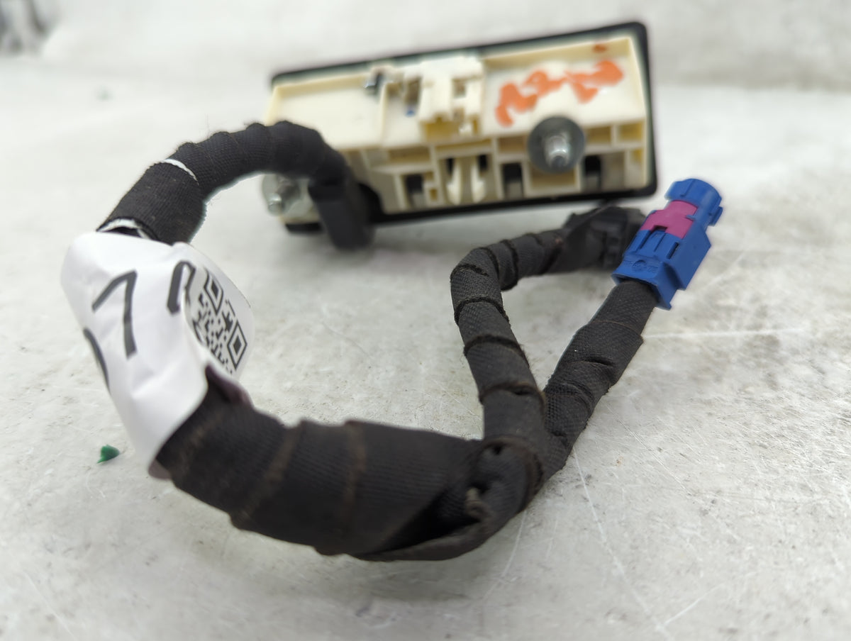 2013 Volkswagen Passat Back Up Sensor Backup Camera - Oemusedautoparts1.com