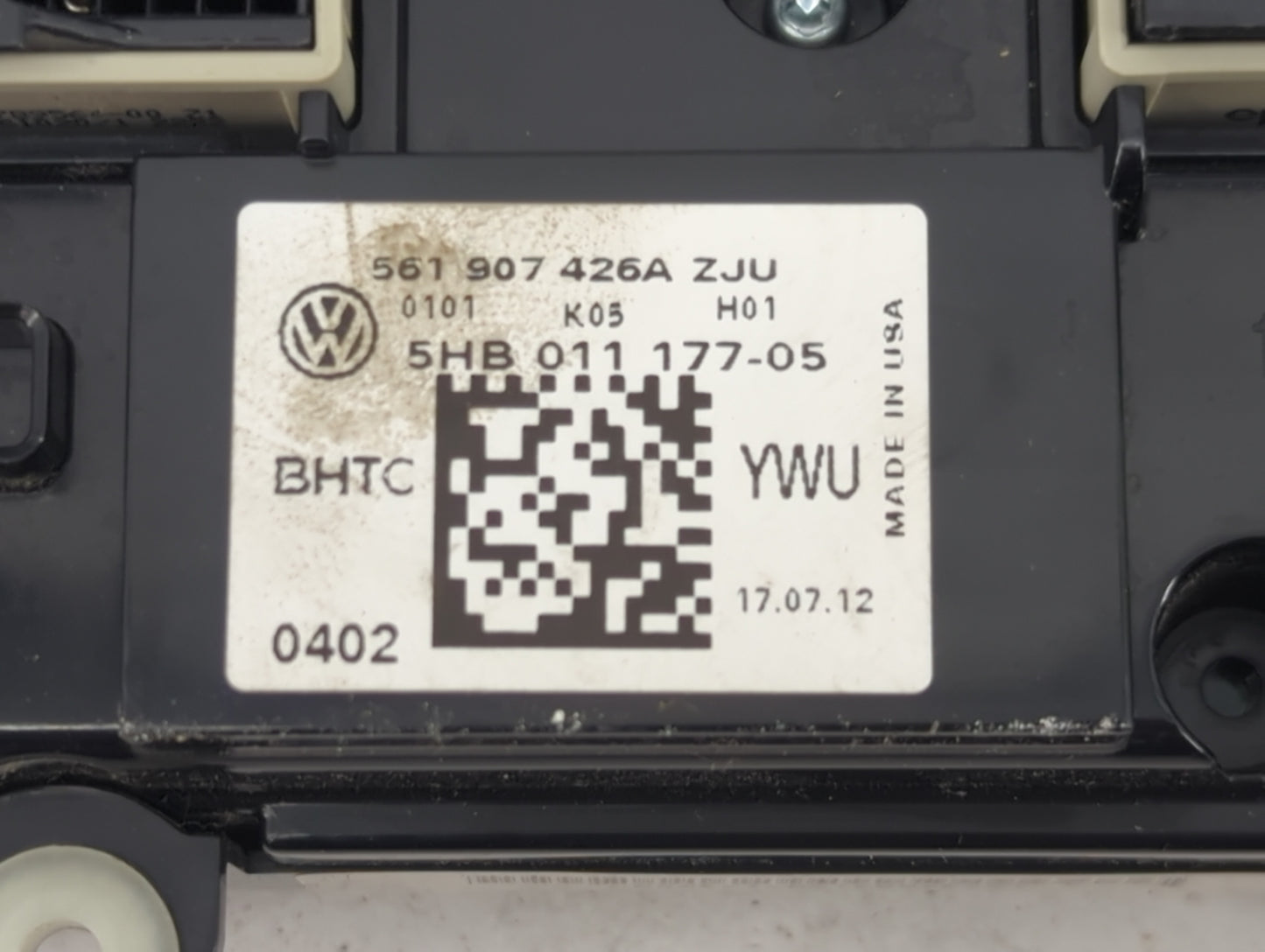 2013-2015 Volkswagen Passat Climate Control Module Temperature AC/Heater Replacement P/N:561907426A 5HB011177-05 Fits OEM Us