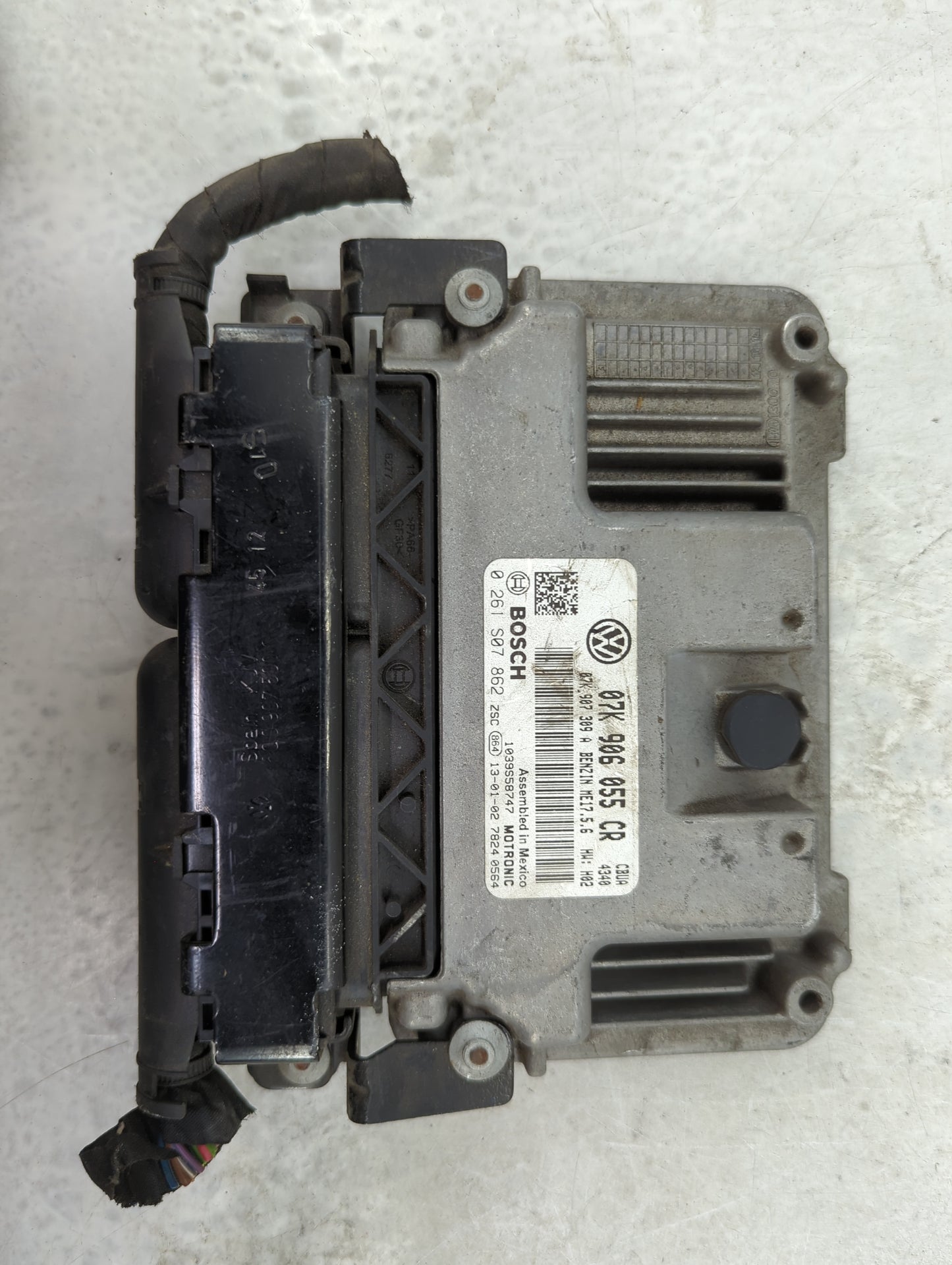 2013-2014 Volkswagen Passat PCM Engine Control Computer ECU ECM PCU OEM P/N:07K906055CR 0261S07862, 07K907309A Fits Fits 201