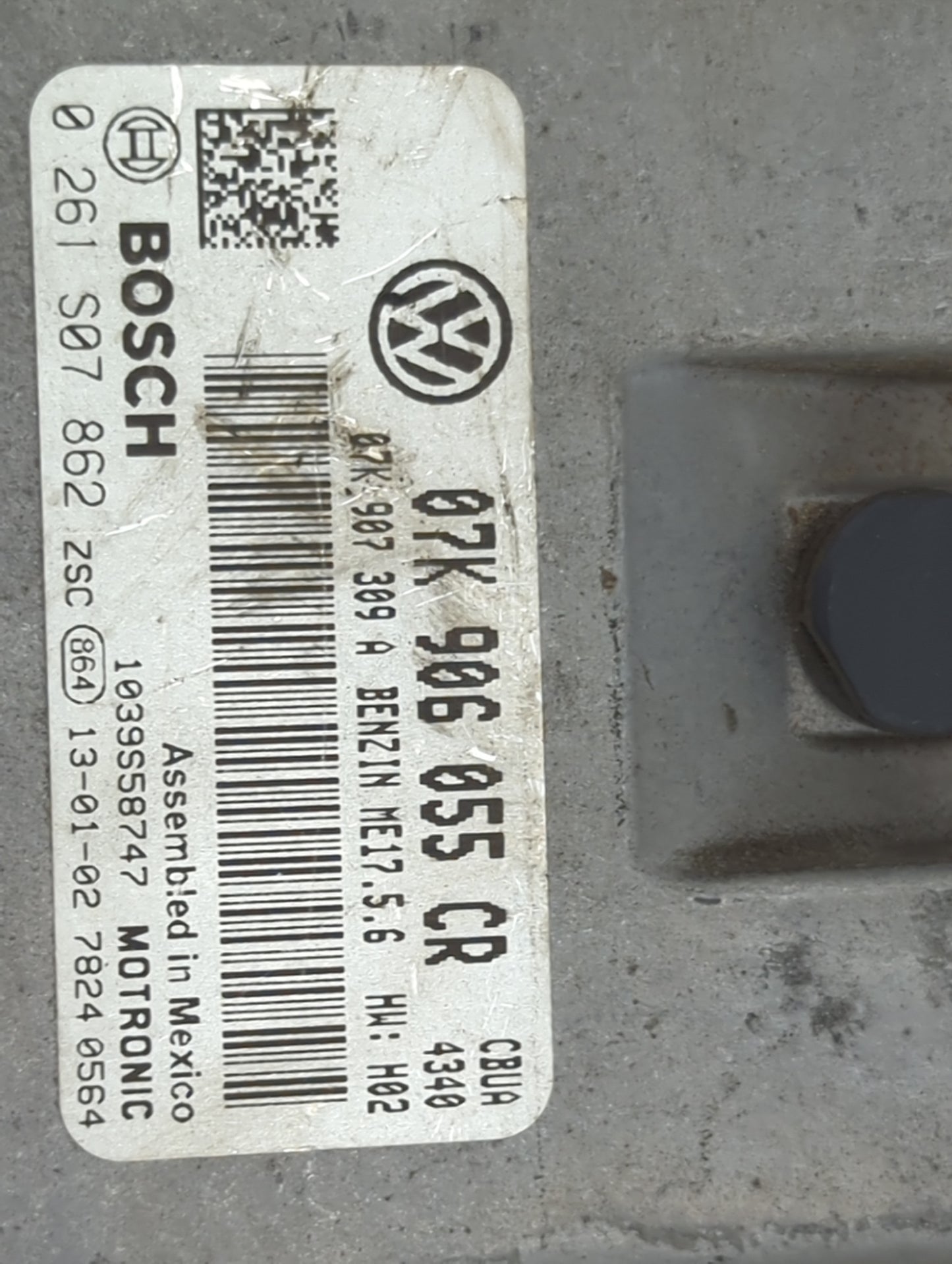 2013-2014 Volkswagen Passat PCM Engine Control Computer ECU ECM PCU OEM P/N:07K906055CR 0261S07862, 07K907309A Fits Fits 201