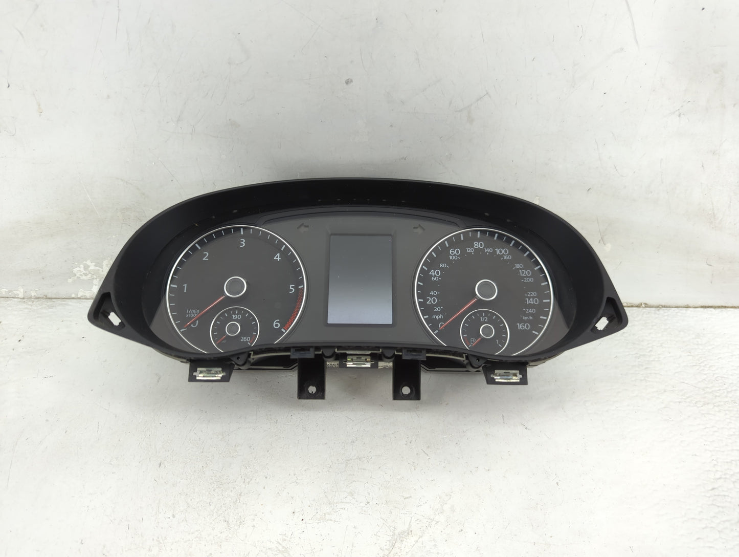 2013-2014 Volkswagen Passat Instrument Cluster Speedometer Gauges P/N:561920970E Miles: Fits Fits 2013 2014 OEM Used Auto Pa