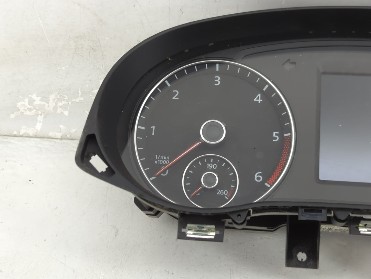 2013-2014 Volkswagen Passat Instrument Cluster Speedometer Gauges P/N:561920970E Miles: Fits Fits 2013 2014 OEM Used Auto Pa