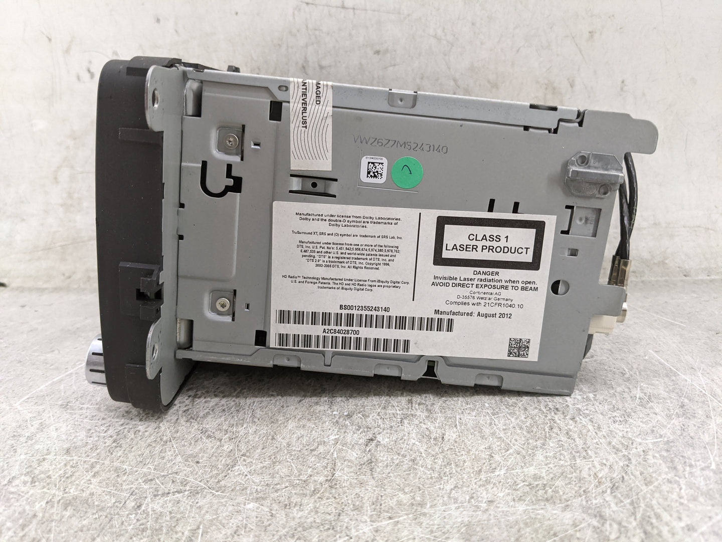 2013-2014 Volkswagen Passat Radio AM FM Cd Player Receiver Replacement P/N:3C0035684G A2C84028700 Fits OEM Used Auto Parts -