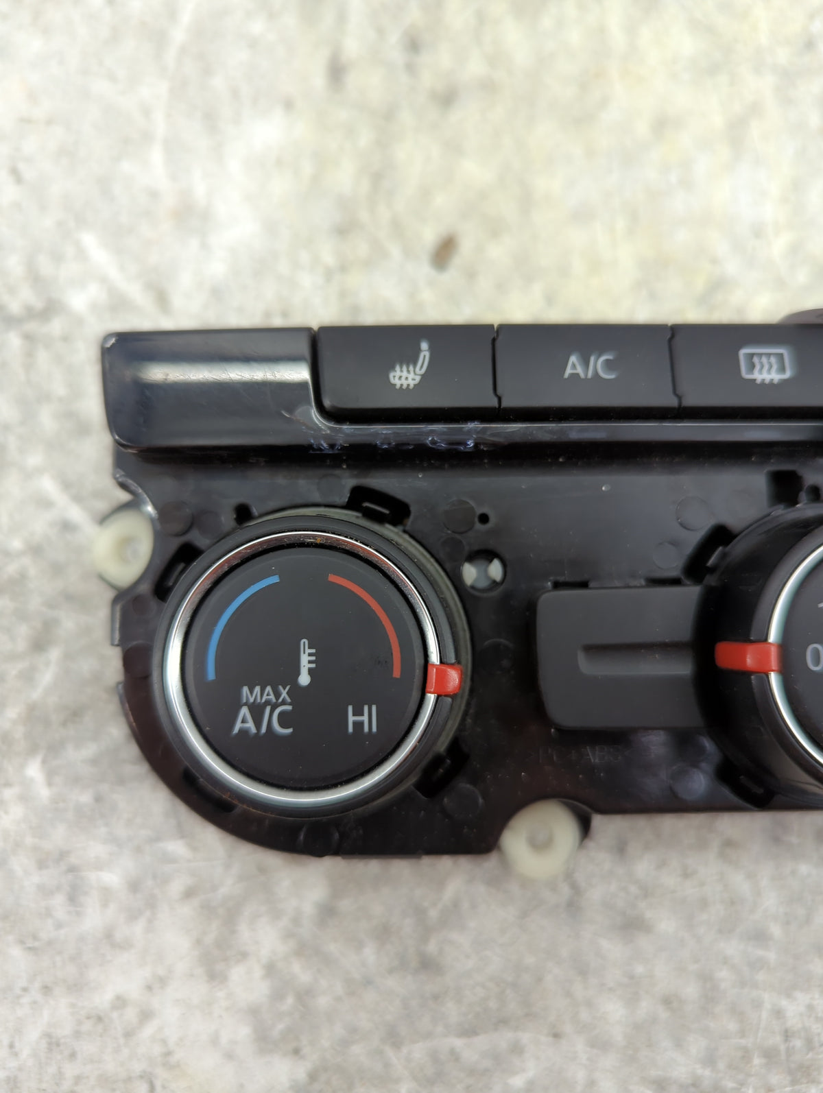 2013-2015 Volkswagen Passat Climate Control Module Temperature AC/Heater Replacement P/N:561907426J 5HB01117711 Fits OEM Use