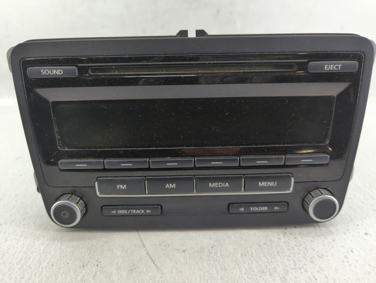 2012-2015 Volkswagen Passat Am Fm Cd Player Radio Receiver 583061 - Oemusedautoparts1.com