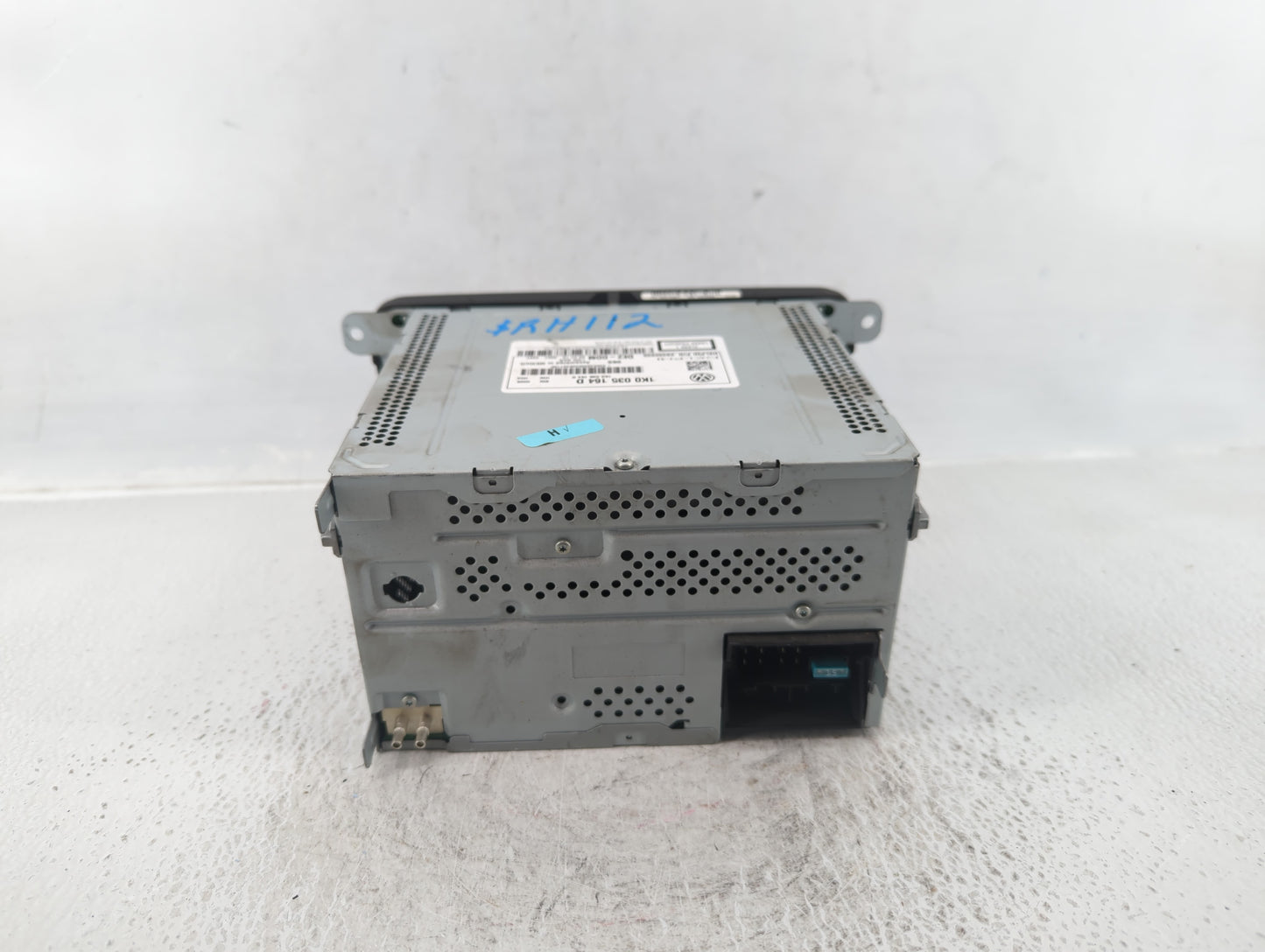 2012-2015 Volkswagen Passat Radio AM FM Cd Player Receiver Replacement P/N:1K0 035 164 D Fits Fits 2011 2012 2013 2014 2015 