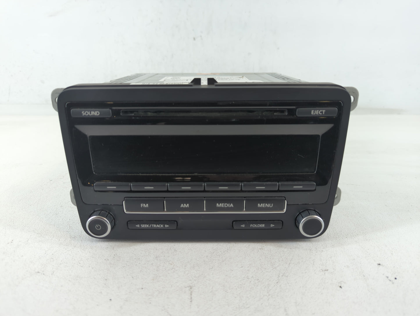2012-2015 Volkswagen Passat Am Fm Cd Player Radio Receiver - Oemusedautoparts1.com