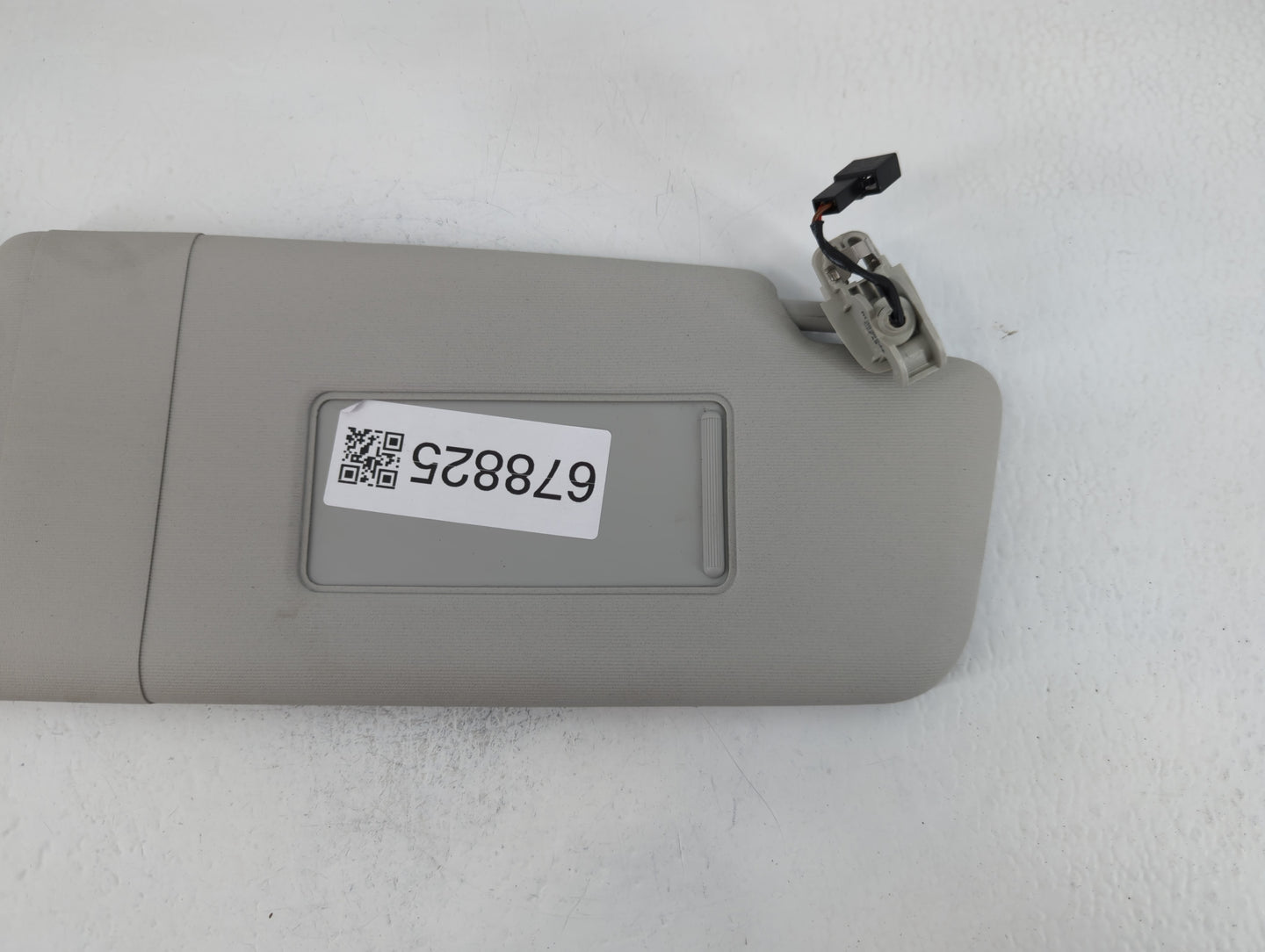 2012-2020 Volkswagen Passat Sun Visor Shade Replacement Passenger Right Mirror Fits OEM Used Auto Parts - Oemusedautoparts1.