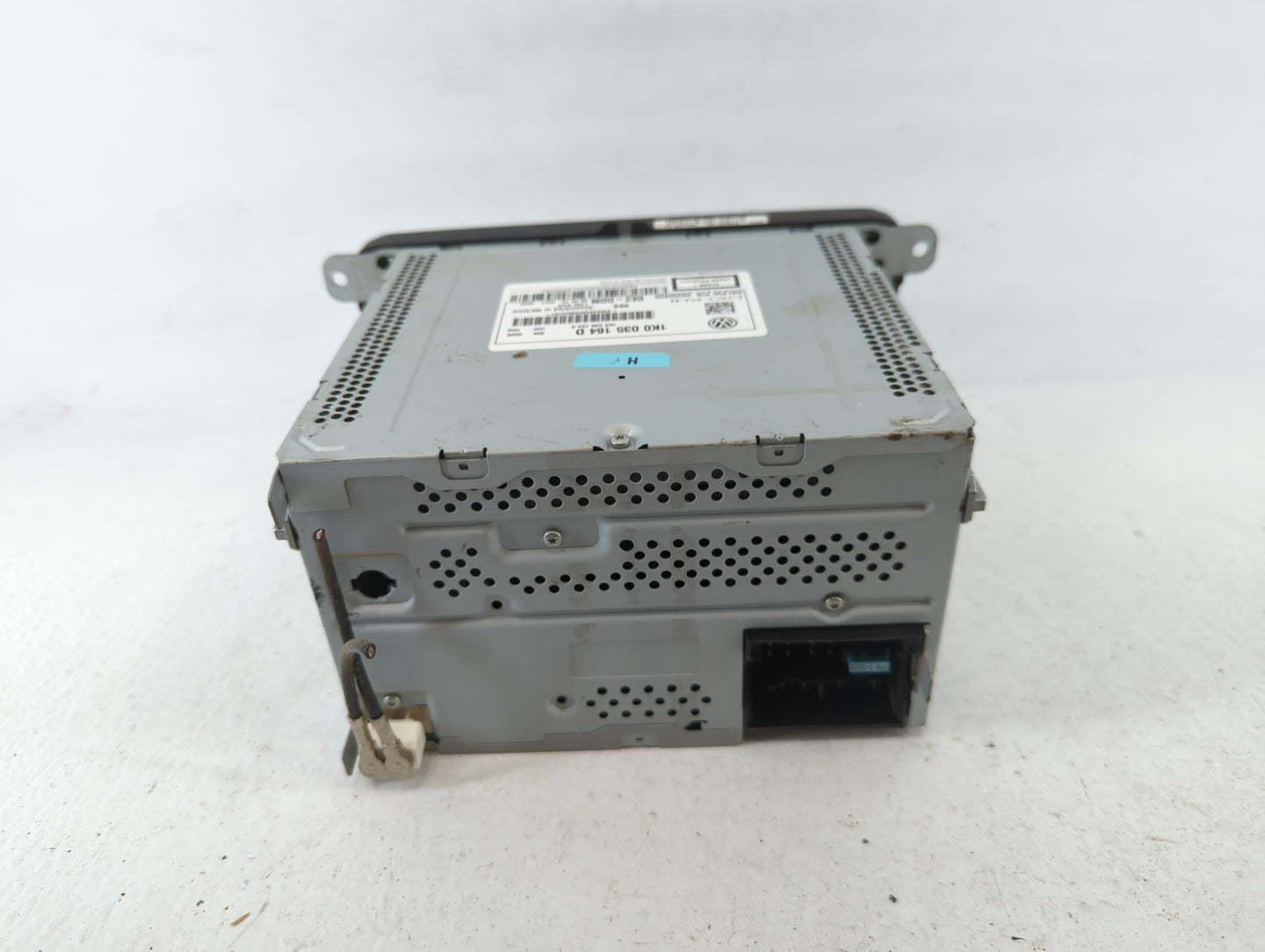 2012-2015 Volkswagen Passat Am Fm Cd Player Radio Receiver - Oemusedautoparts1.com