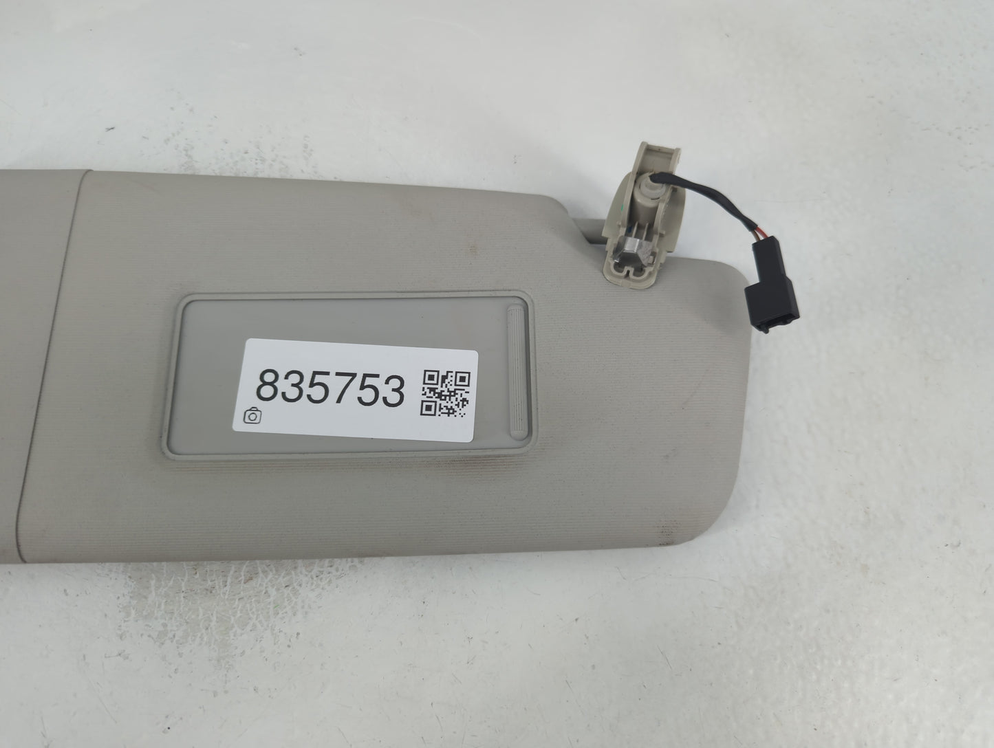 2012-2020 Volkswagen Passat Sun Visor Shade Replacement Passenger Right Mirror Fits OEM Used Auto Parts - Oemusedautoparts1.