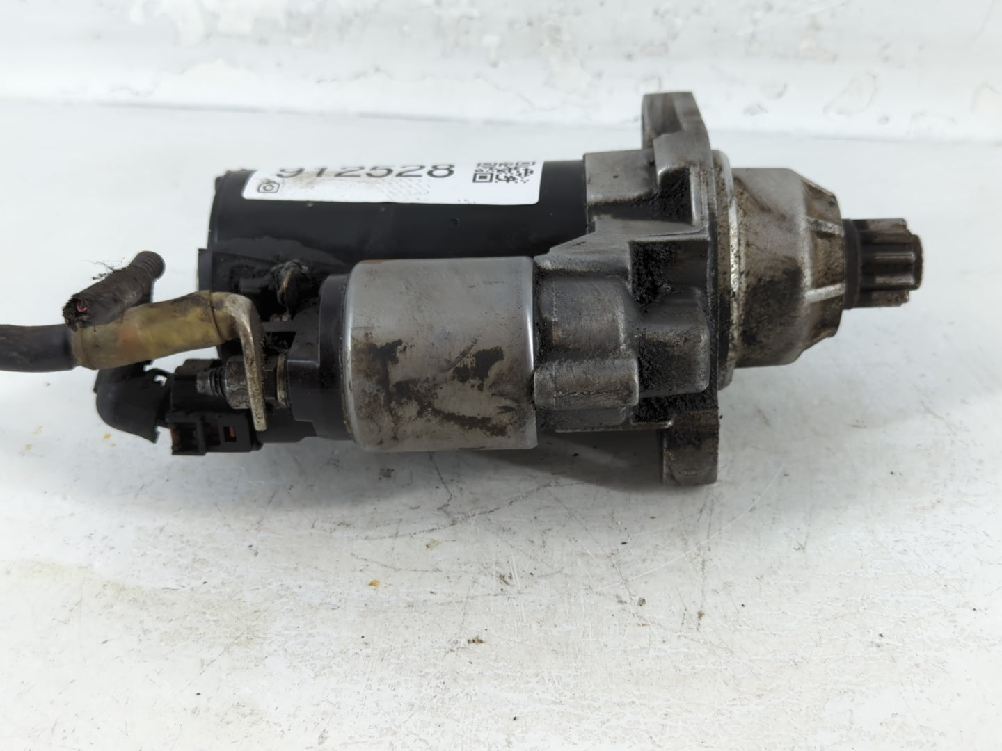 2012-2014 Volkswagen Passat Car Starter Motor Solenoid OEM P/N:02M 911 023 S Fits OEM Used Auto Parts - Oemusedautoparts1.co