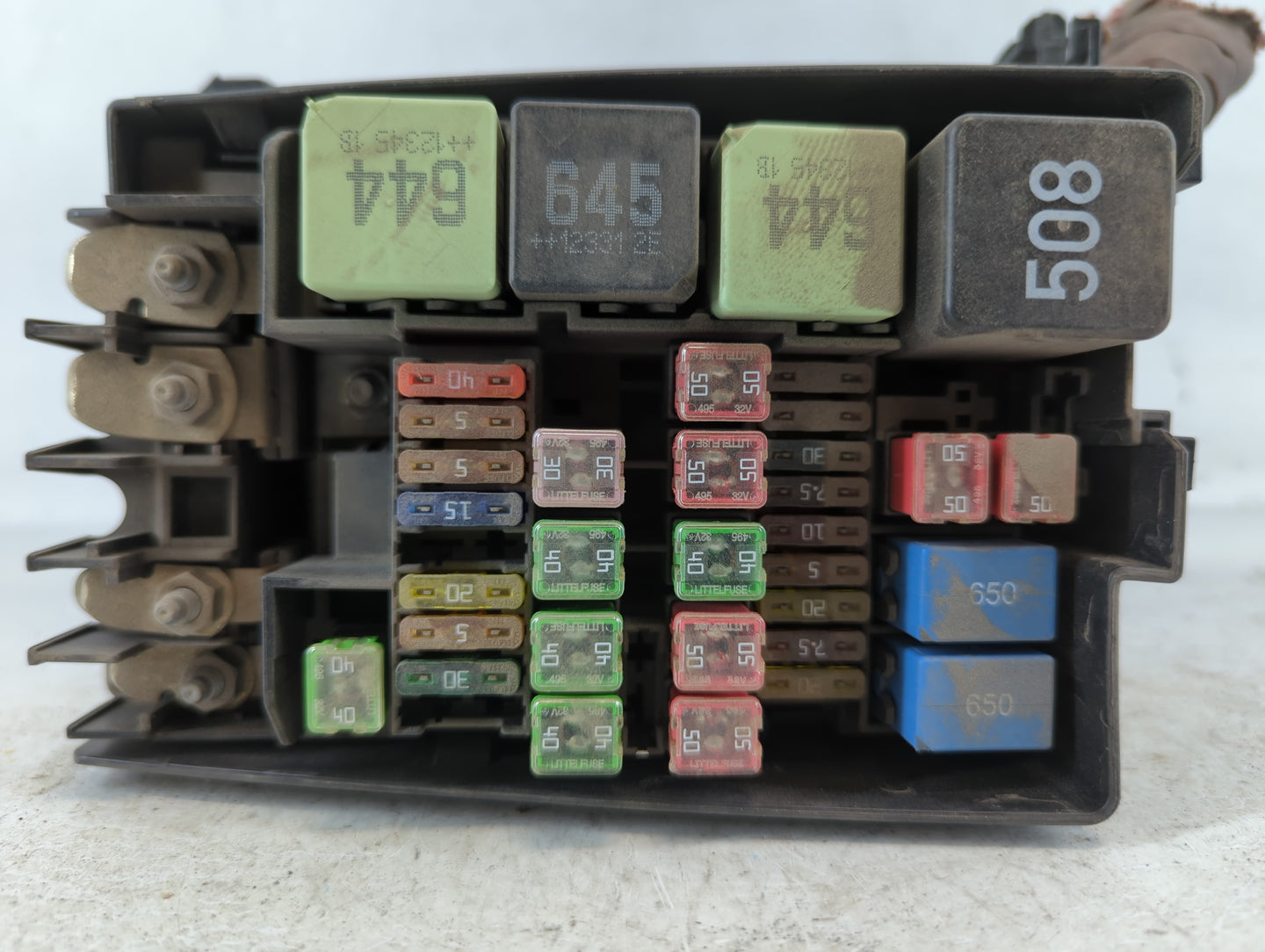 2012-2020 Volkswagen Passat Fusebox Fuse Box Panel Relay Module P/N:5C0 937 132 A Fits OEM Used Auto Parts - Oemusedautopart