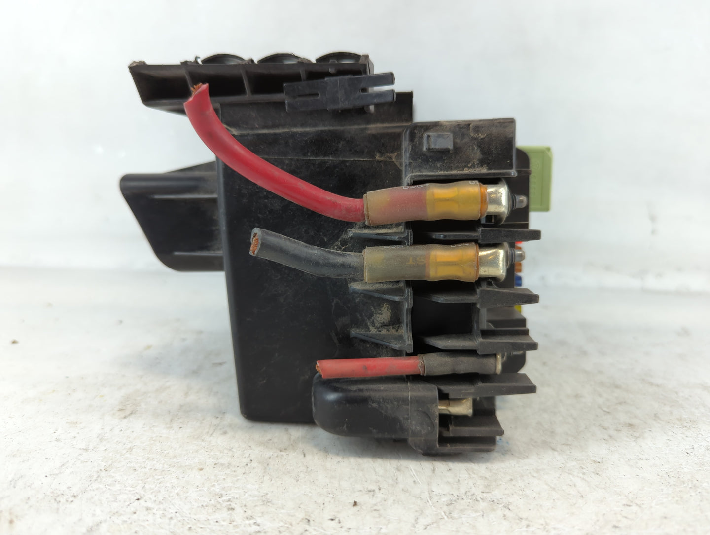 2012-2020 Volkswagen Passat Fusebox Fuse Box Panel Relay Module P/N:5C0 937 132 A Fits OEM Used Auto Parts - Oemusedautopart