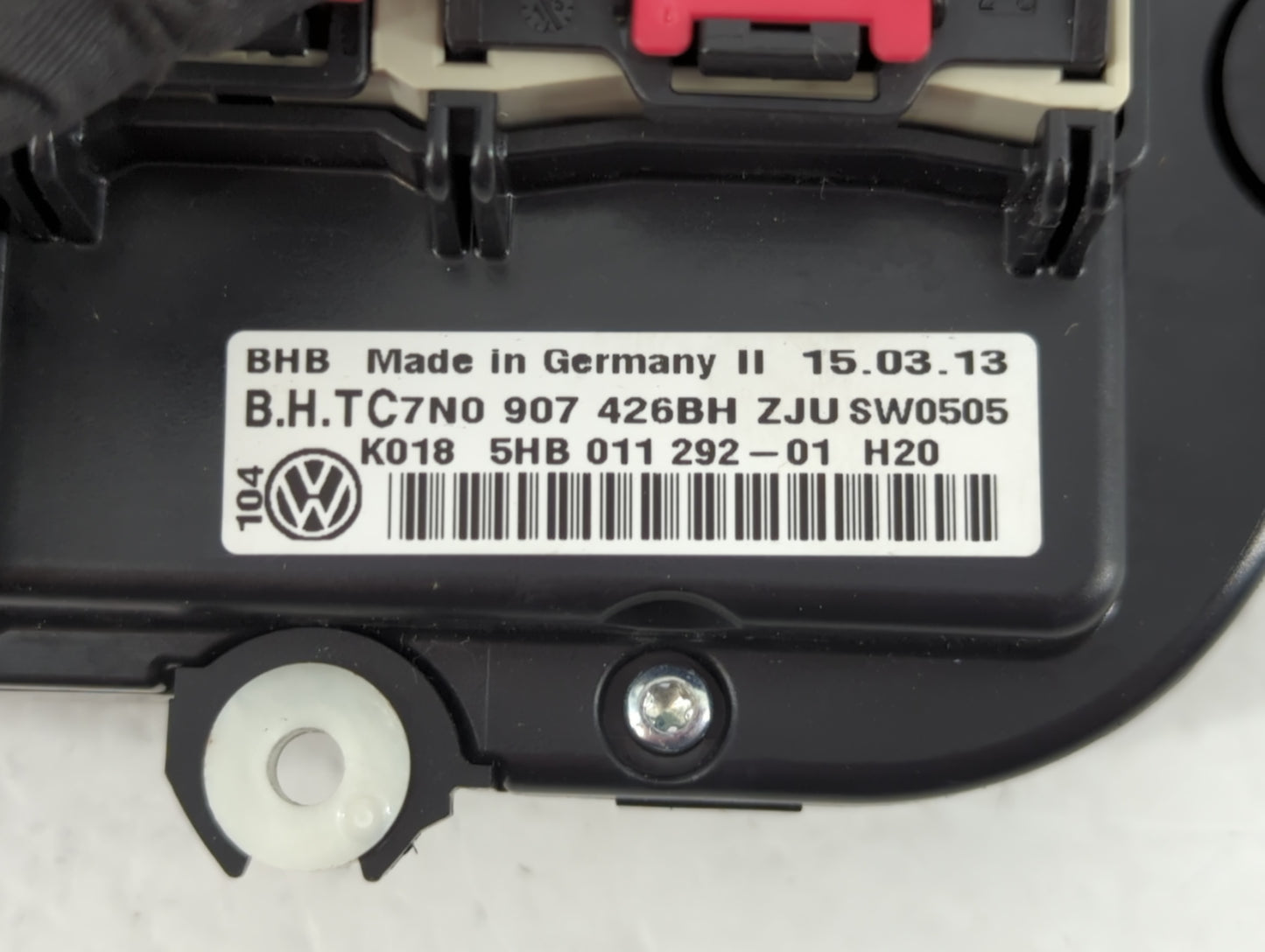 2006-2009 Volkswagen Rabbit Master Power Window Switch Replacement Driver Side Left P/N:5HB 011 292-01 H20 Fits OEM Used Aut