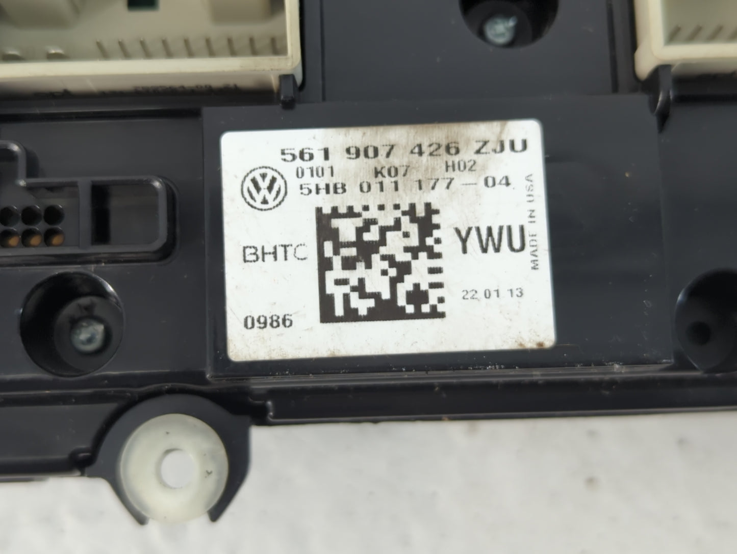 2013-2015 Volkswagen Tiguan Climate Control Module Temperature AC/Heater Replacement P/N:561 907 426 ZJU Fits Fits 2013 2014