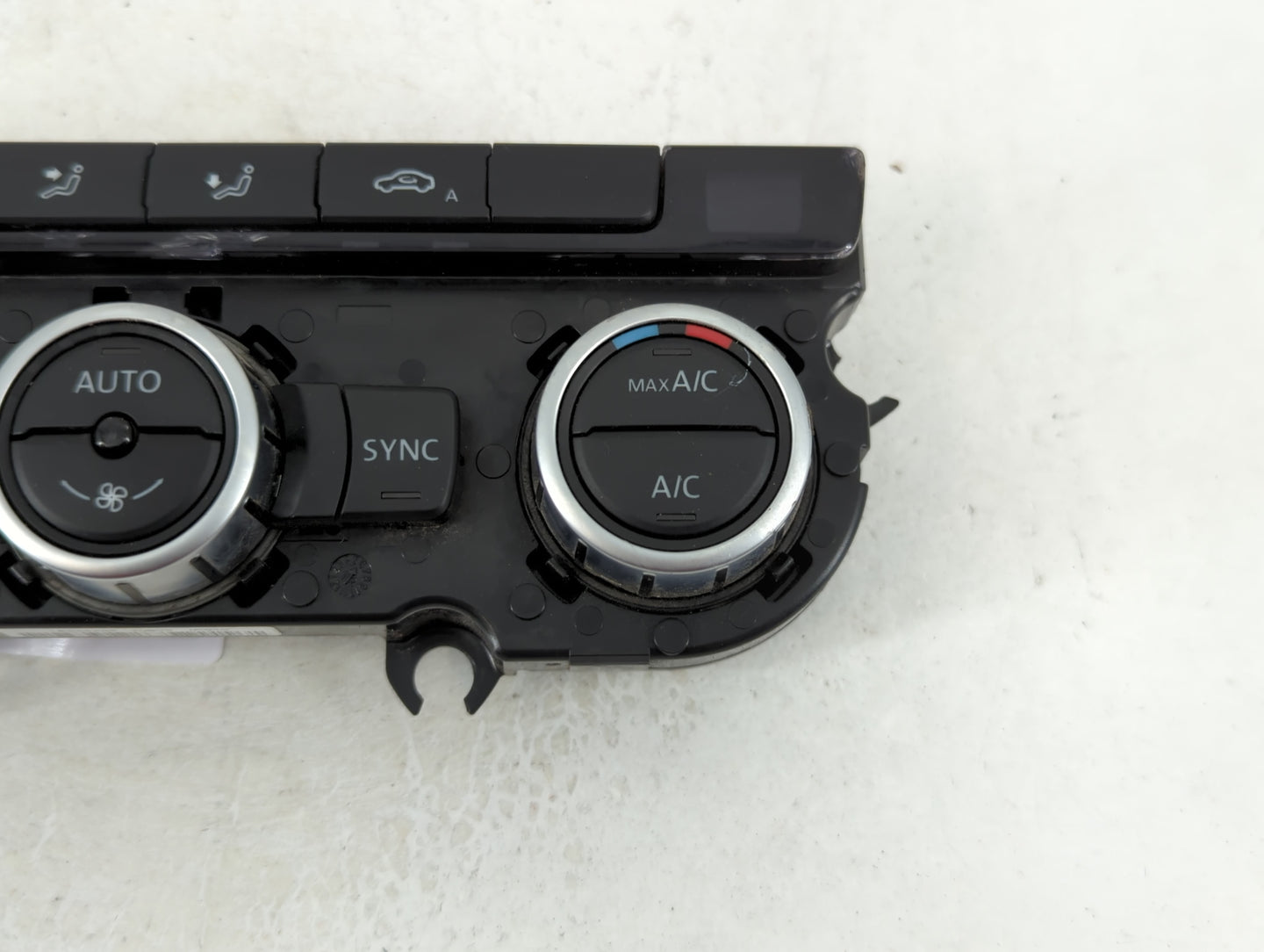 2013-2014 Volkswagen Tiguan Climate Control Module Temperature AC/Heater Replacement P/N:3AA907044AM Fits Fits 2013 2014 OEM