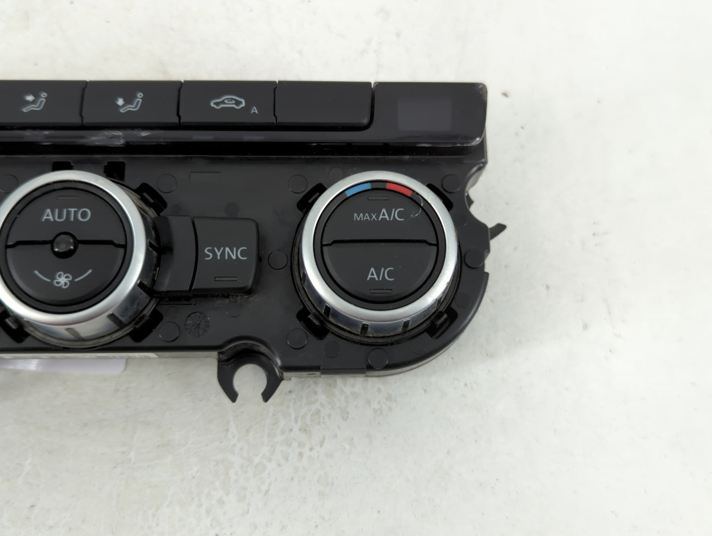 2013-2014 Volkswagen Tiguan Climate Control Module Temperature AC/Heater Replacement P/N:3AA907044AM Fits Fits 2013 2014 OEM